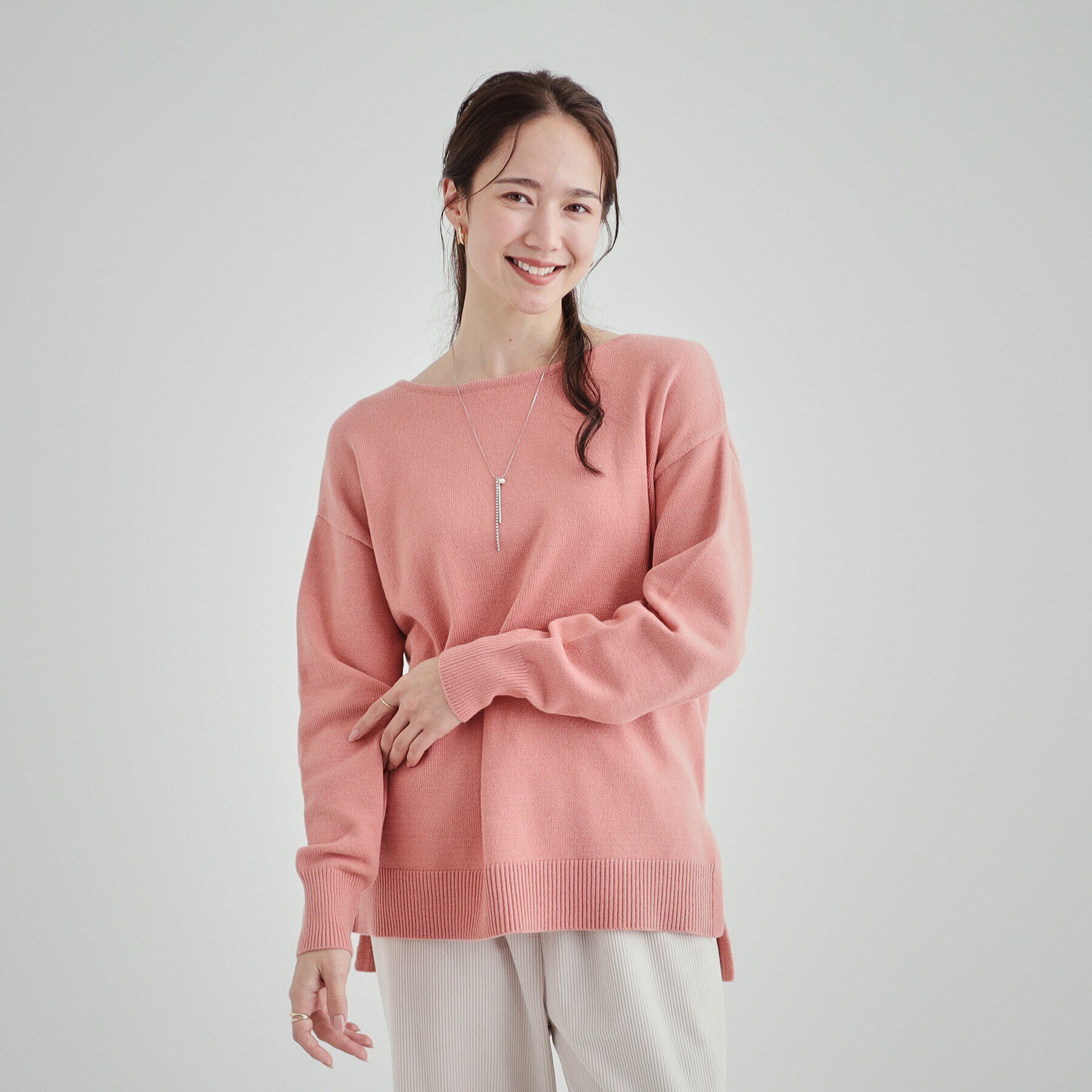 SHOO･LA･RUE「【S-LL/洗える/静電気軽減】アウトでも決まる もちもち ボートネック風ニット」|ニット・セーター|