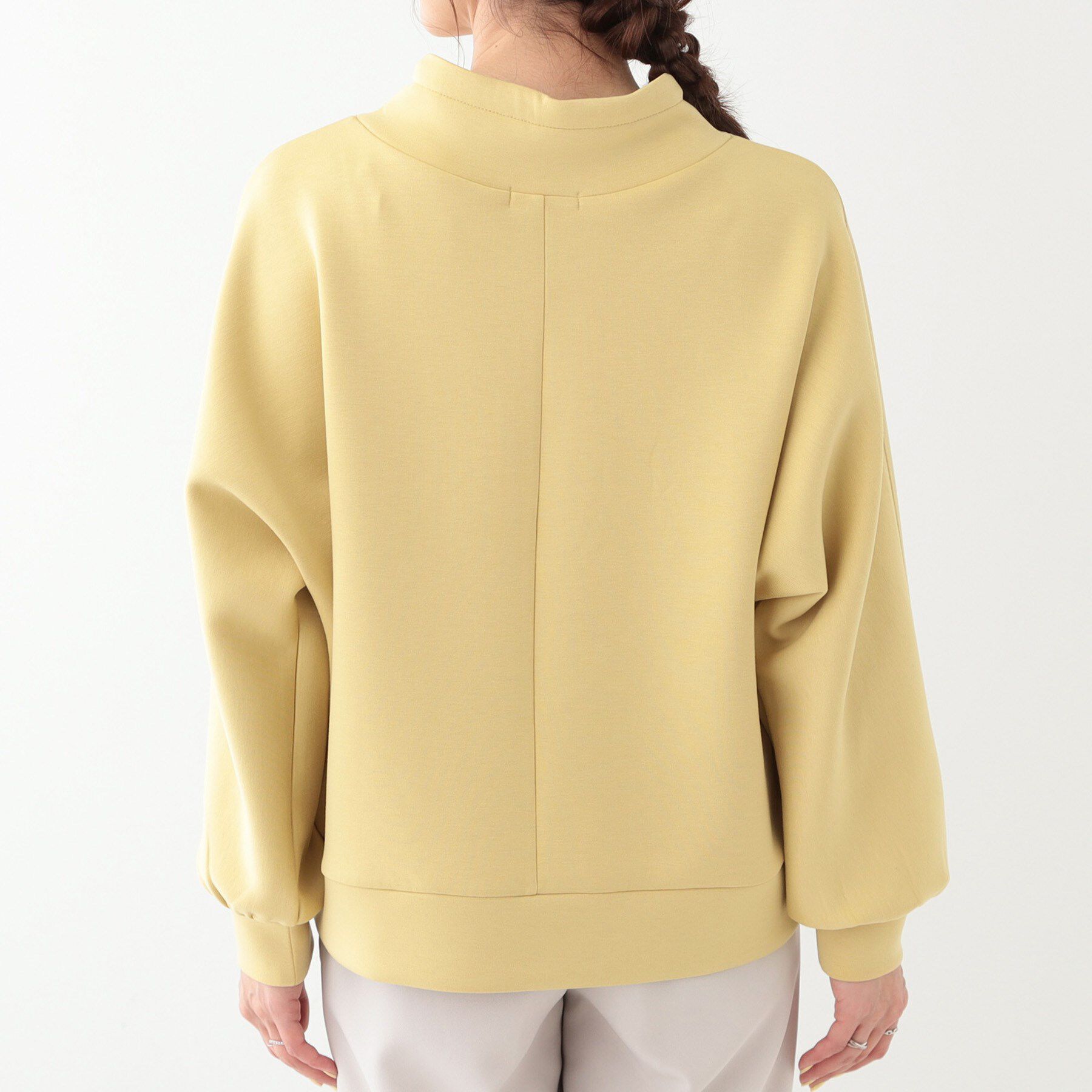 SHOO･LA･RUE「【S-LL】なめらかタッチ もちさら抜け襟トップス」|Tシャツ・カットソー|