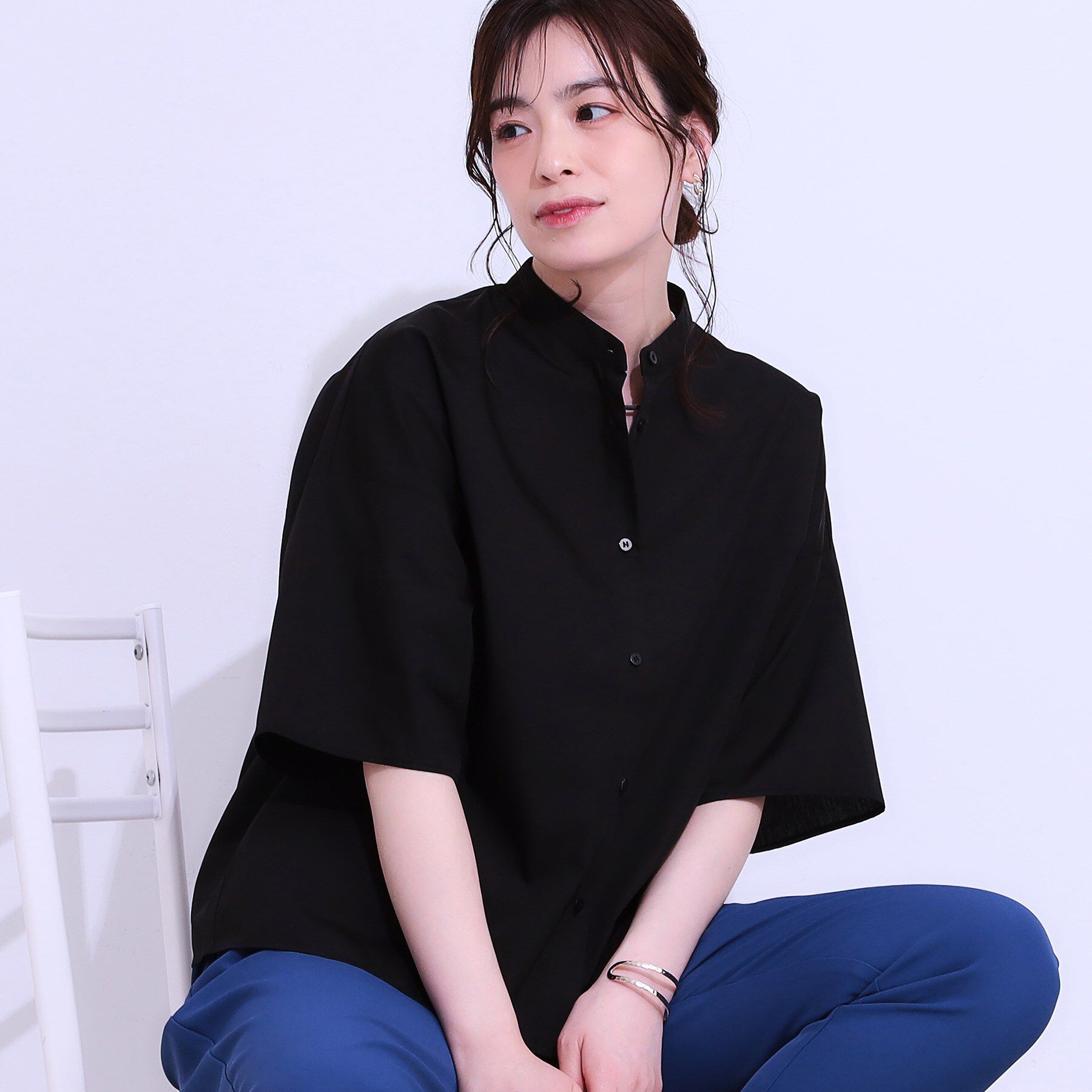 SHOO･LA･RUE「【洗える/5分袖】インせず着られるショートシャツ」|シャツ・ブラウス|ブラック(019)