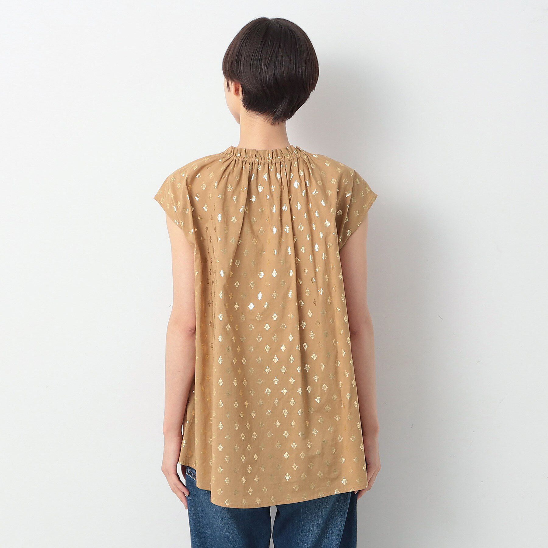 Dessin「【洗える】箔プリントフリルネックブラウス」|シャツ・ブラウス|