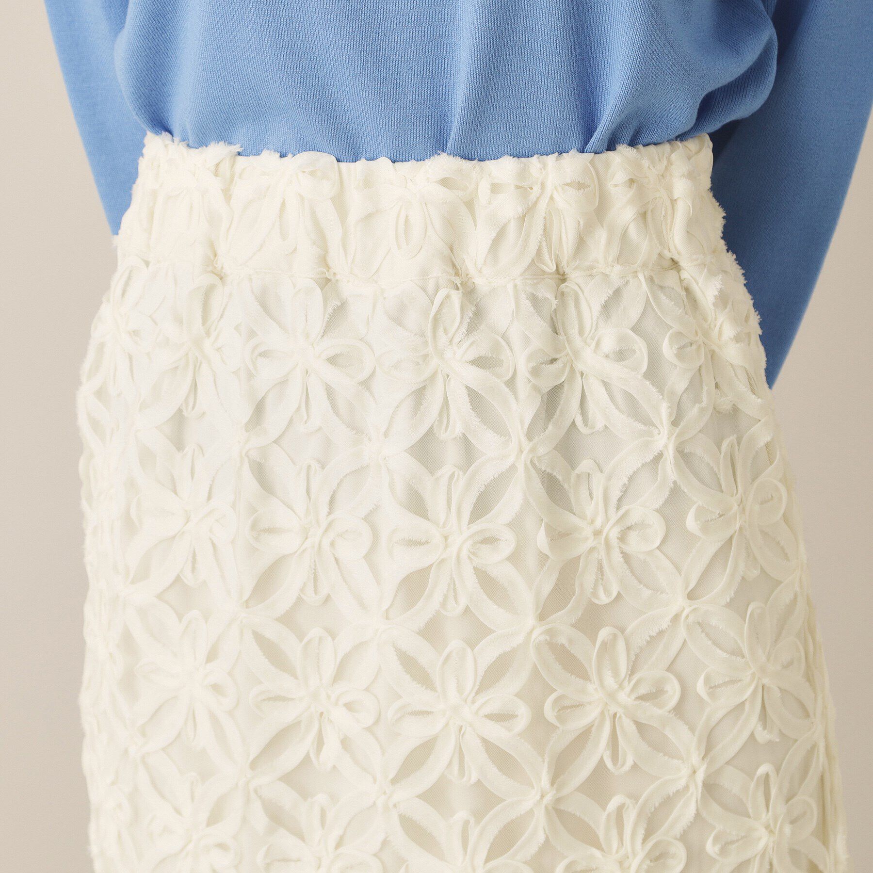 ITS&rsquo;DEMO「【手洗い可／ウエスト総ゴム】花チュールタイトスカート」|スカート|