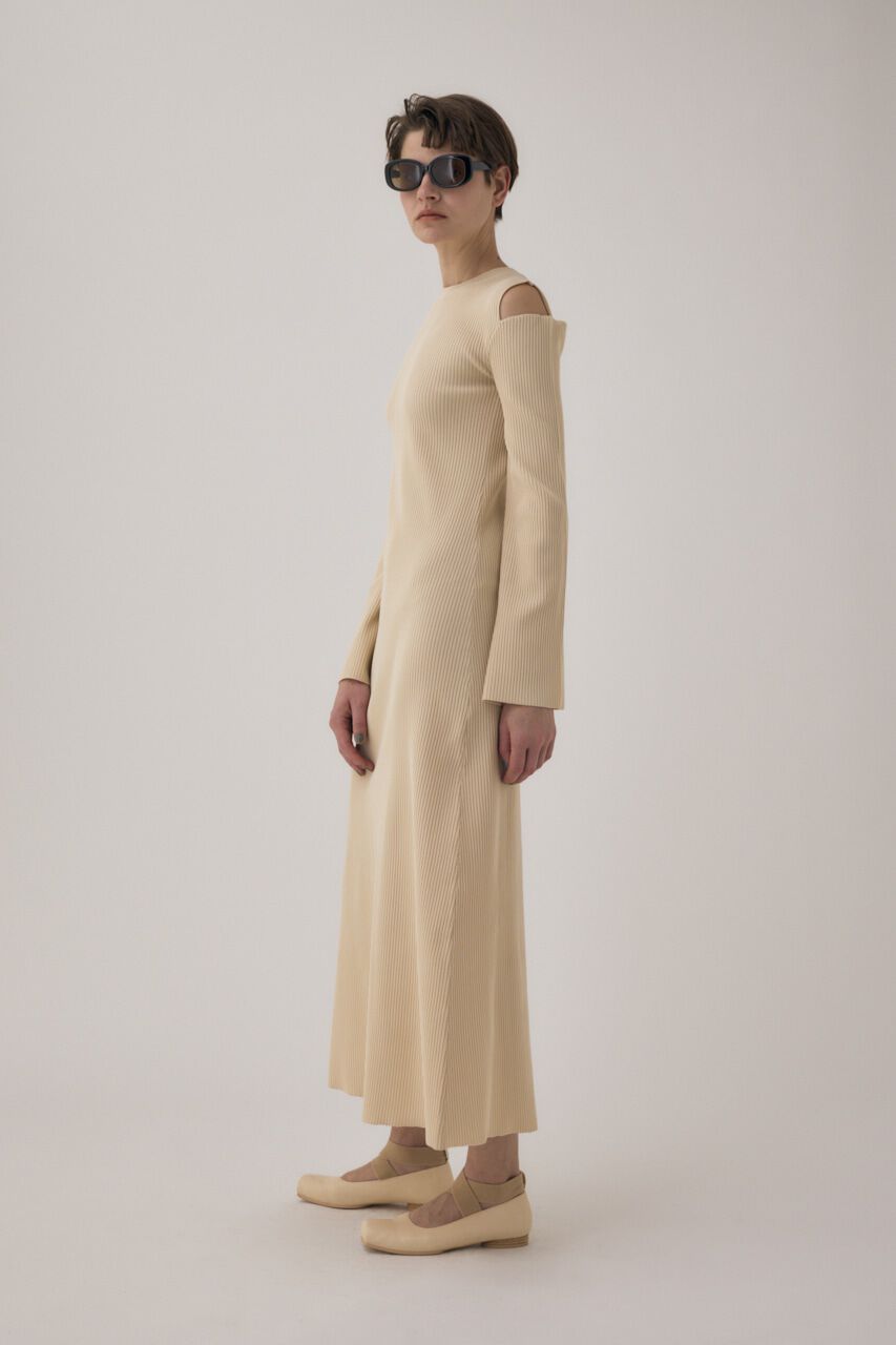 MOUSSY「リサイクルポリエステル使用オープンショルダーニットドレス」|ワンピース|