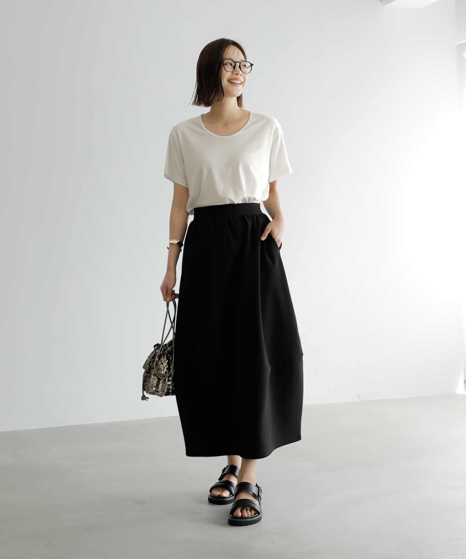 STYLE DELI「とろみ落ち感デコルテあきラウンドネックTシャツ」|Tシャツ・カットソー|