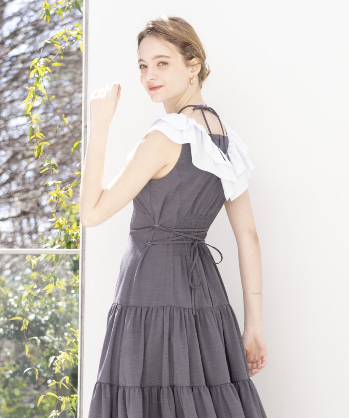 アンドクチュール「配色フリル襟ティアードワンピース」|ワンピース|