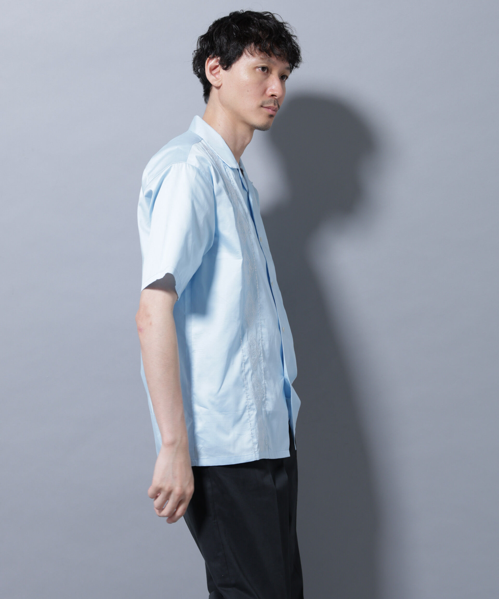 nano･universe「エンブロイダリー オープンカラーシャツ」|シャツ・ブラウス|