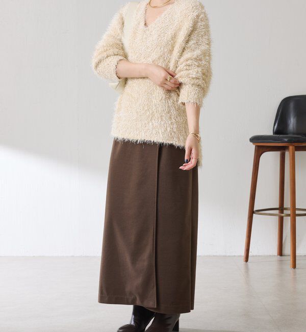  「ビーンズヤーンVネックニット」|ニット・セーター|