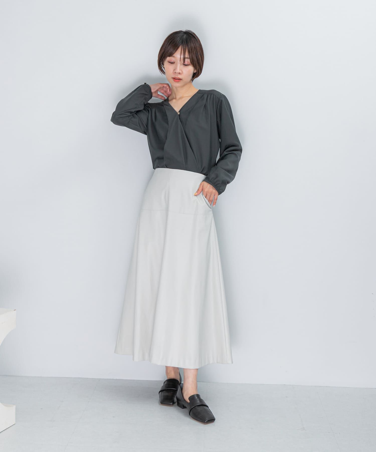 URBAN RESEARCH ROSSO「バックジップフレアスカート」|スカート|