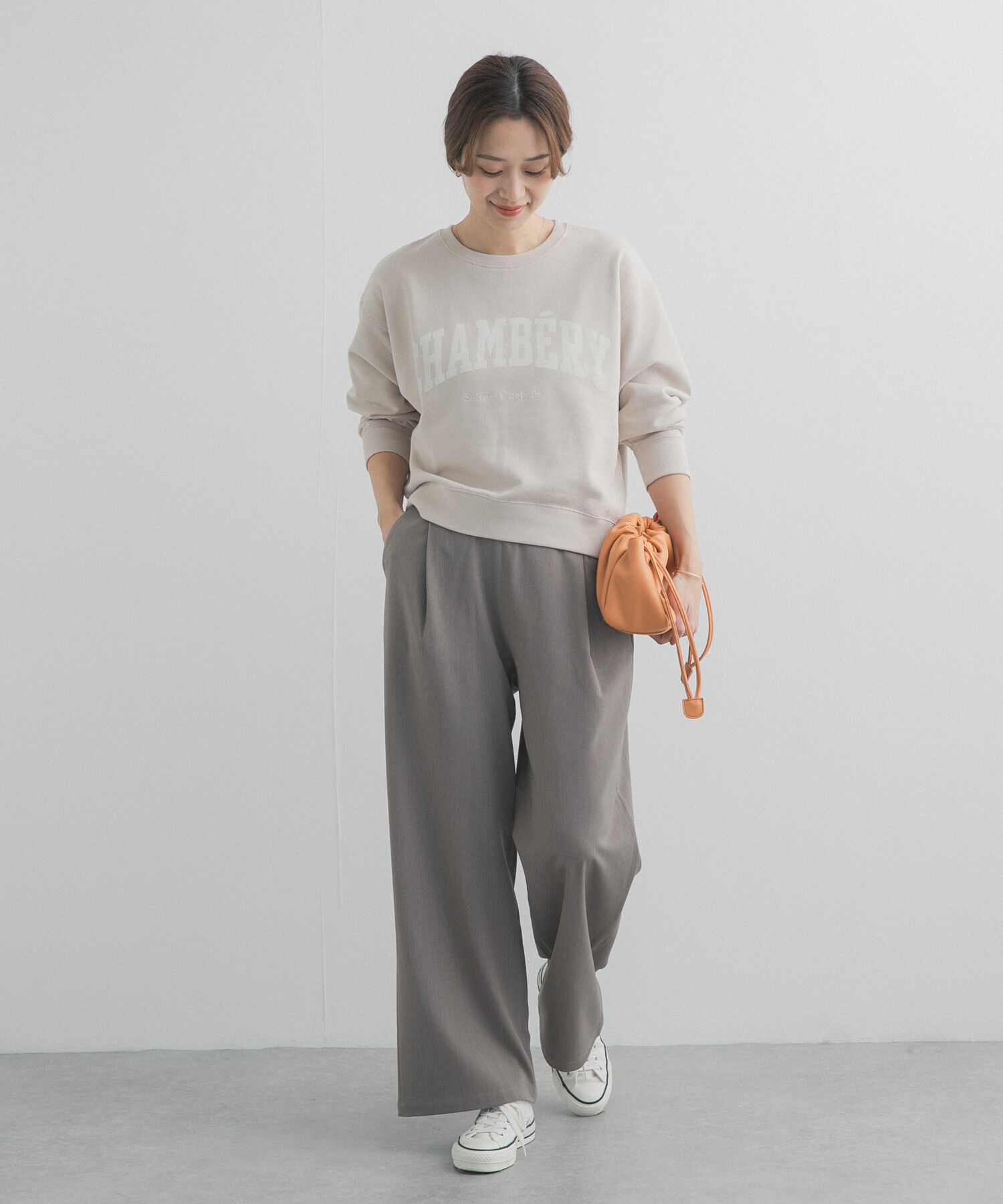 URBAN RESEARCH DOORS「カレッジロゴ刺繍スウェット」|スウェット・ジャージ|