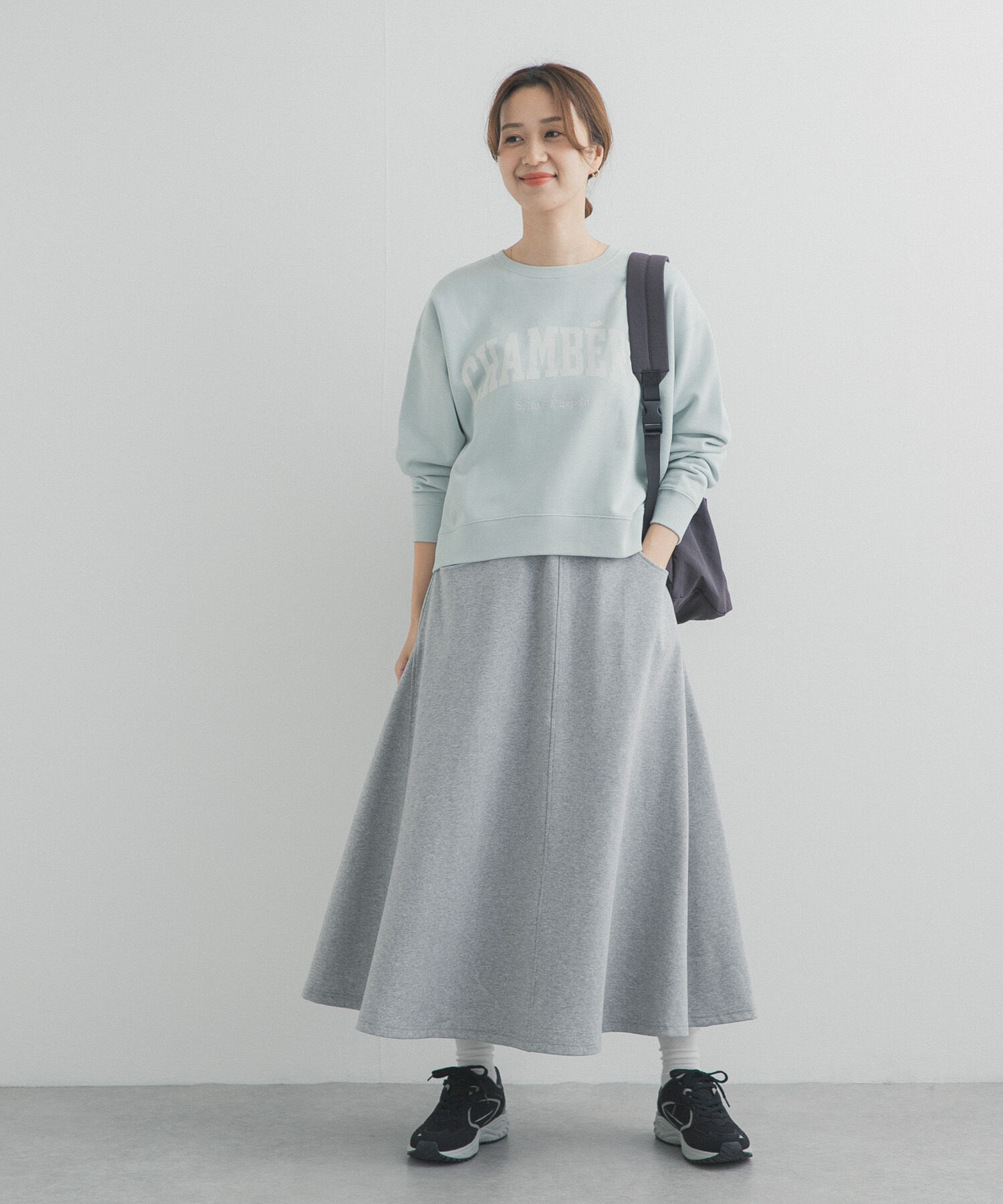 URBAN RESEARCH DOORS「カレッジロゴ刺繍スウェット」|スウェット・ジャージ|