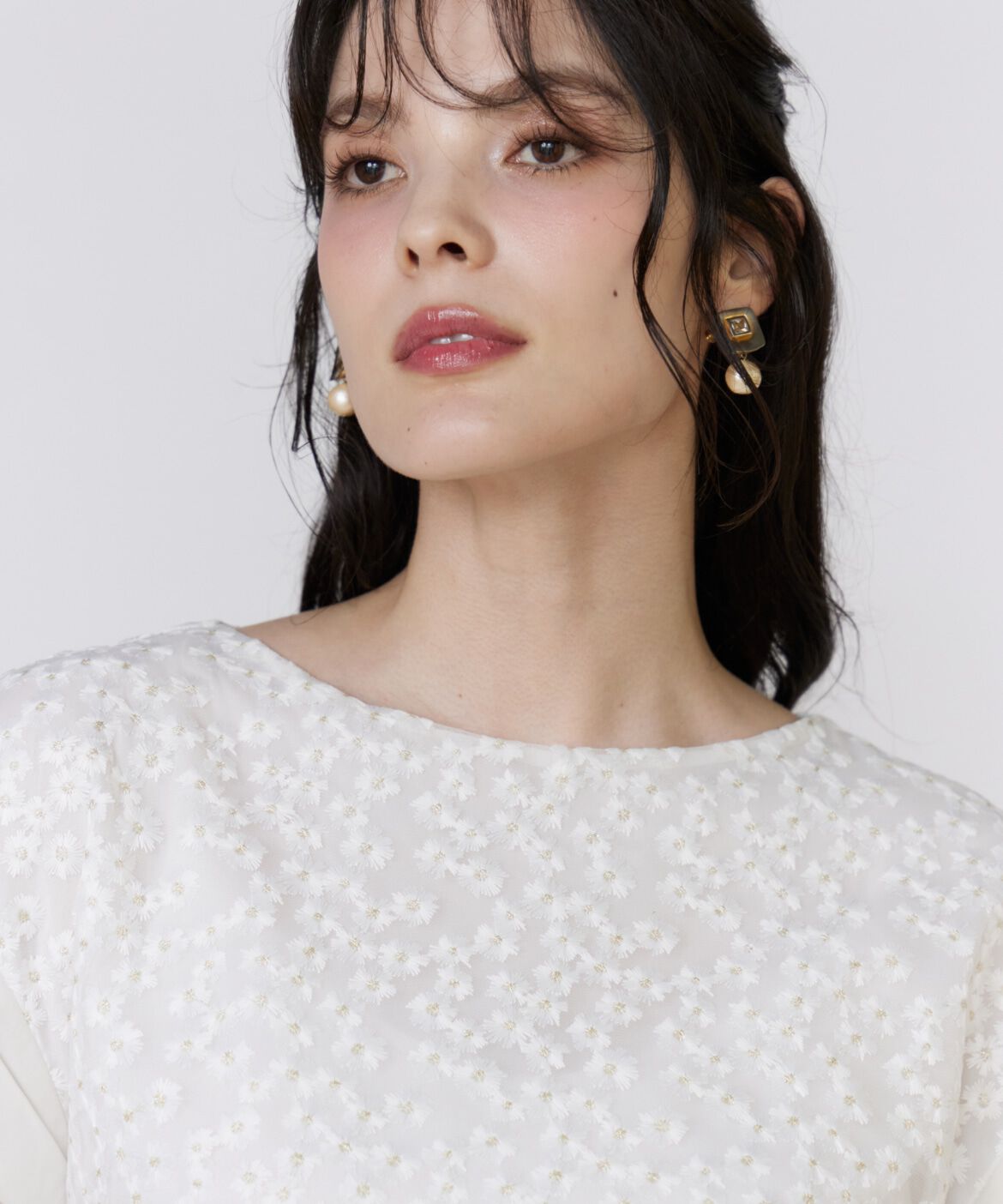 Maglie le cassetto「《大きいサイズ》フラワー刺繍ブラウス」|シャツ・ブラウス|