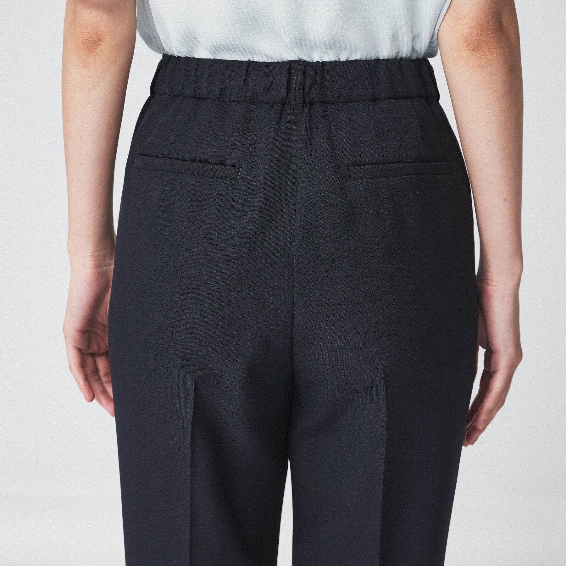 UNTITLED「【通勤スーツ/入卒/セレモニー】ライトウェイト テーパードパンツ」|その他|