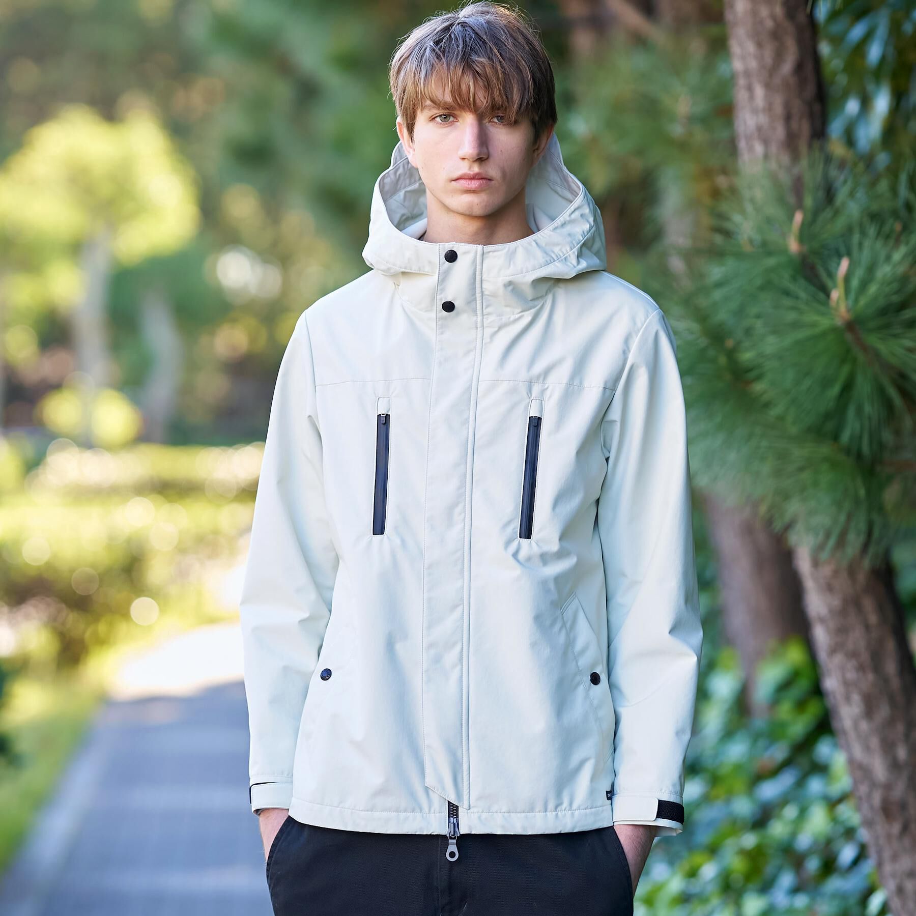 DRESSTERIOR「【防水/透湿素材】ウォータープルーフブルゾン」|ブルゾン・スタジャン|ホワイト(001)