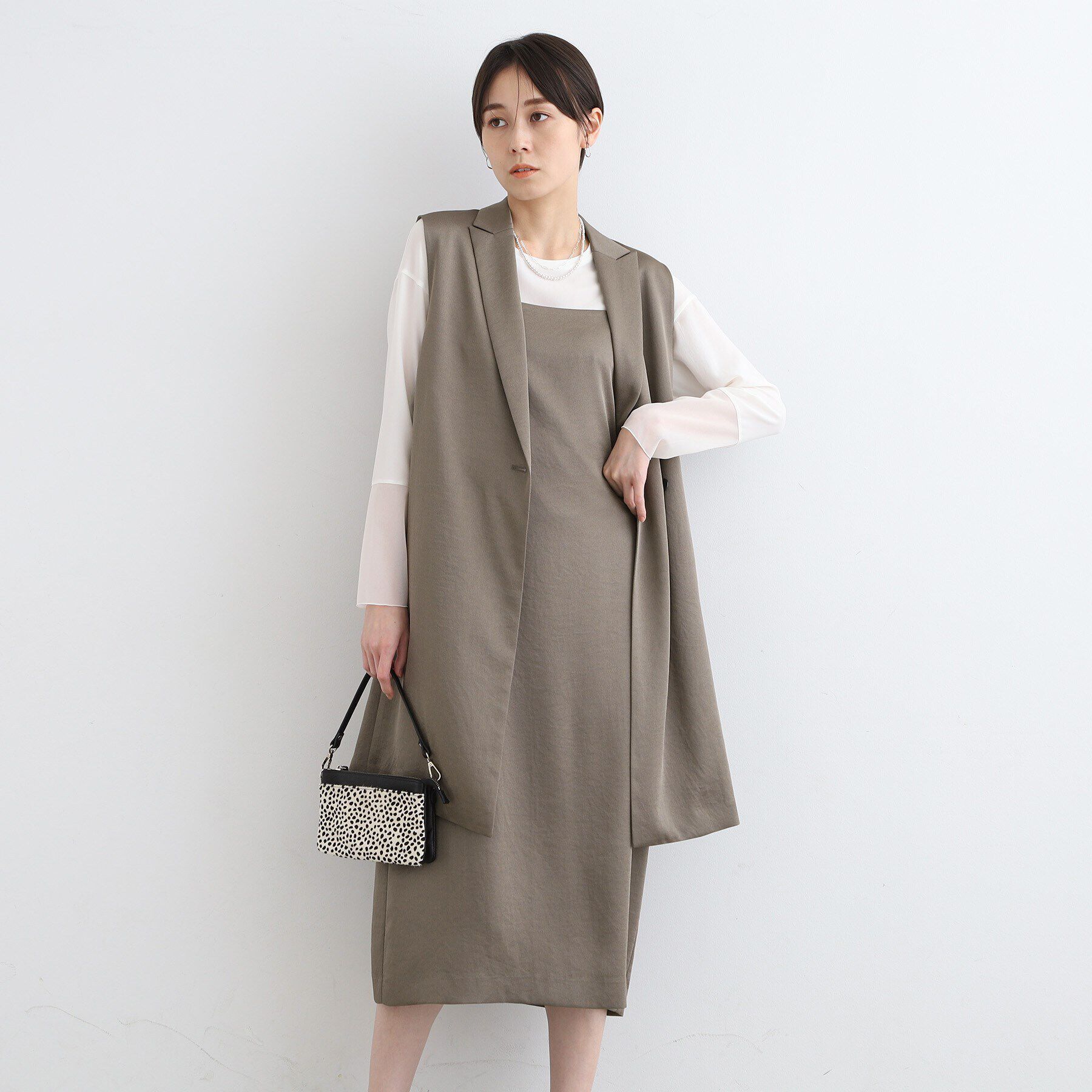 INDIVI「【こなれSETUP／洗える／サテン】キャミワンピース」|ワンピース|