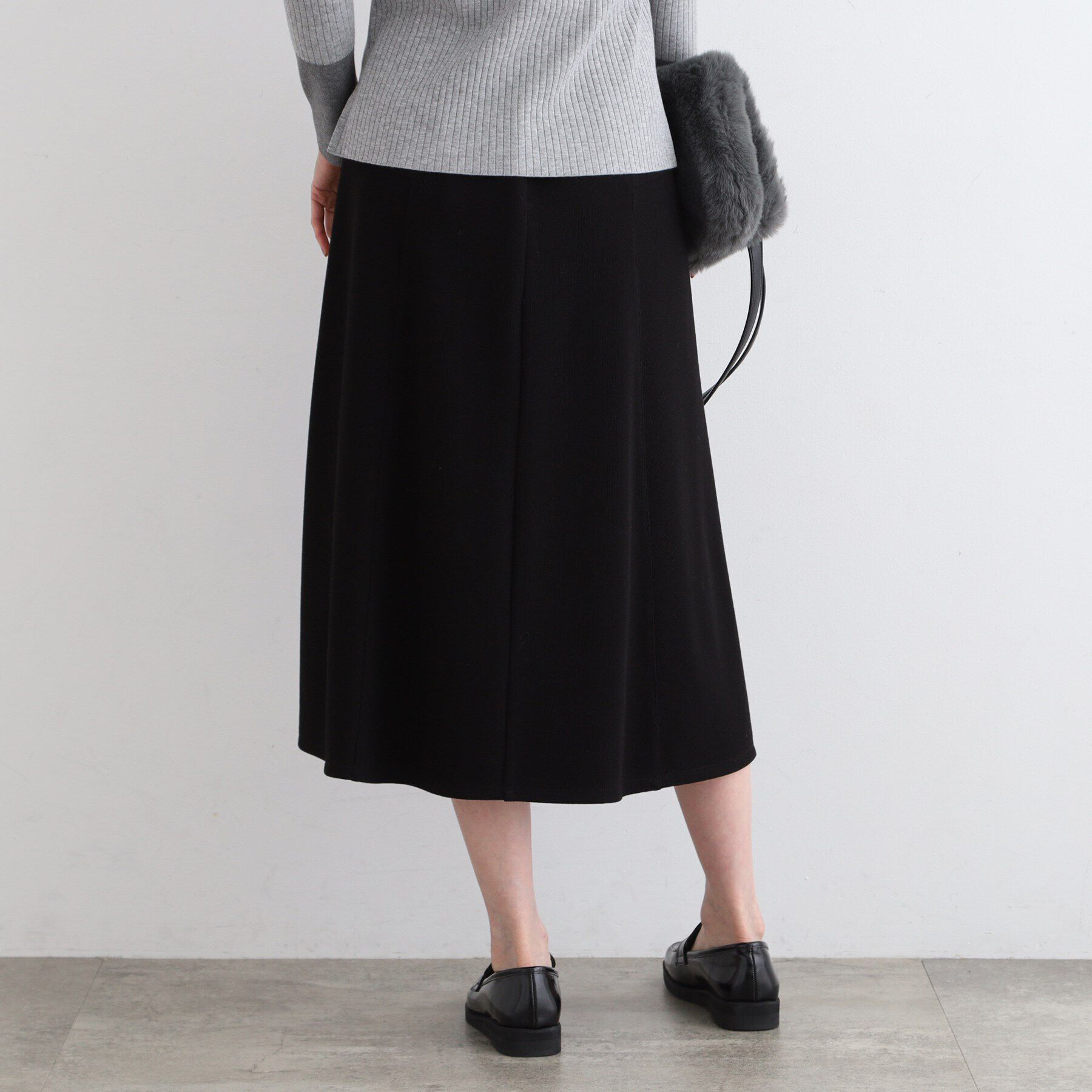 INDIVI「【洗える／UVケア／SETUP可能】ライトジャージ セミフレアスカート」|スカート|