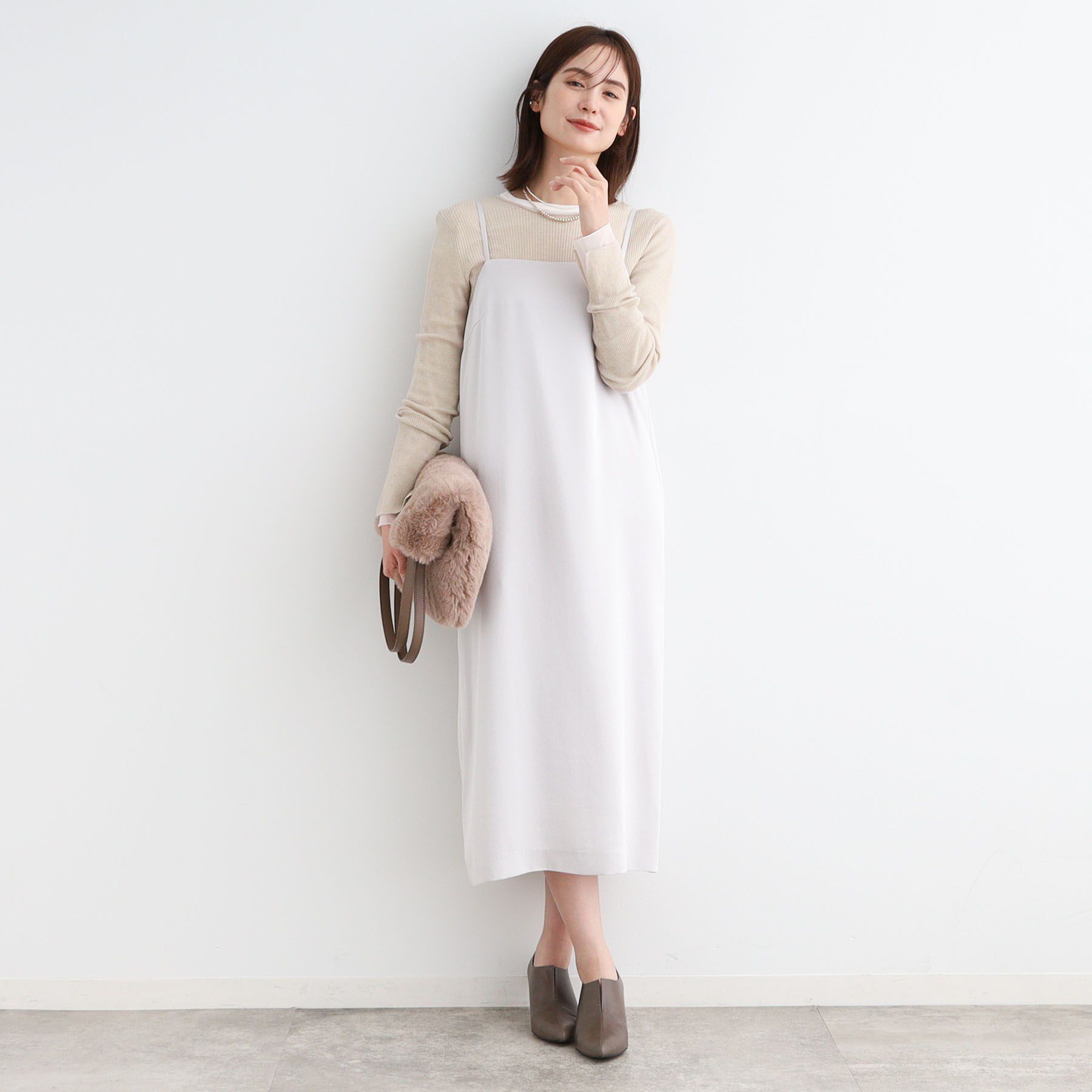 INDIVI「【洗える／ウール混／シアーラメ】ラウンドネックニット」|ニット・セーター|