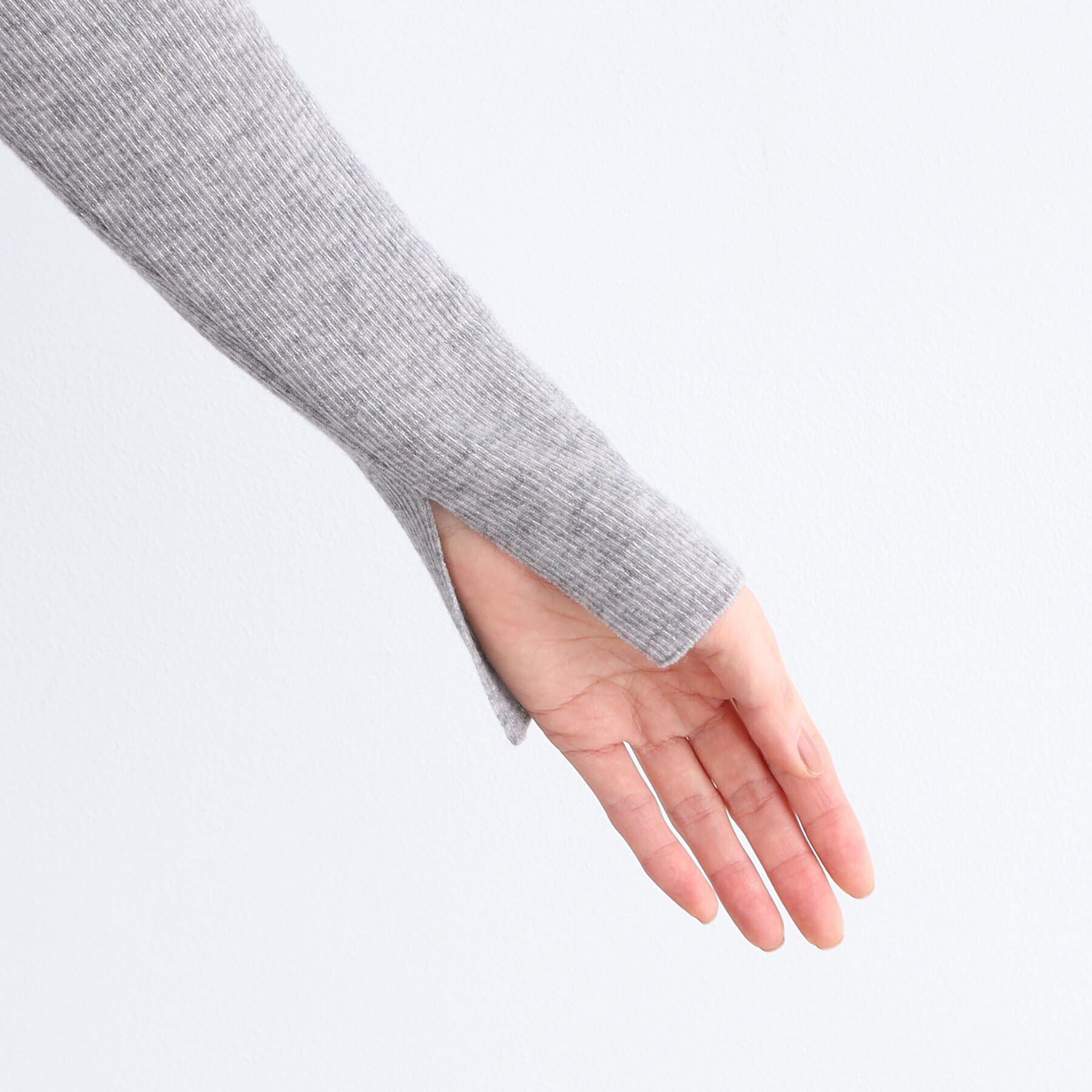 INDIVI「【洗える／ウール混／シアーラメ】ラウンドネックニット」|ニット・セーター|