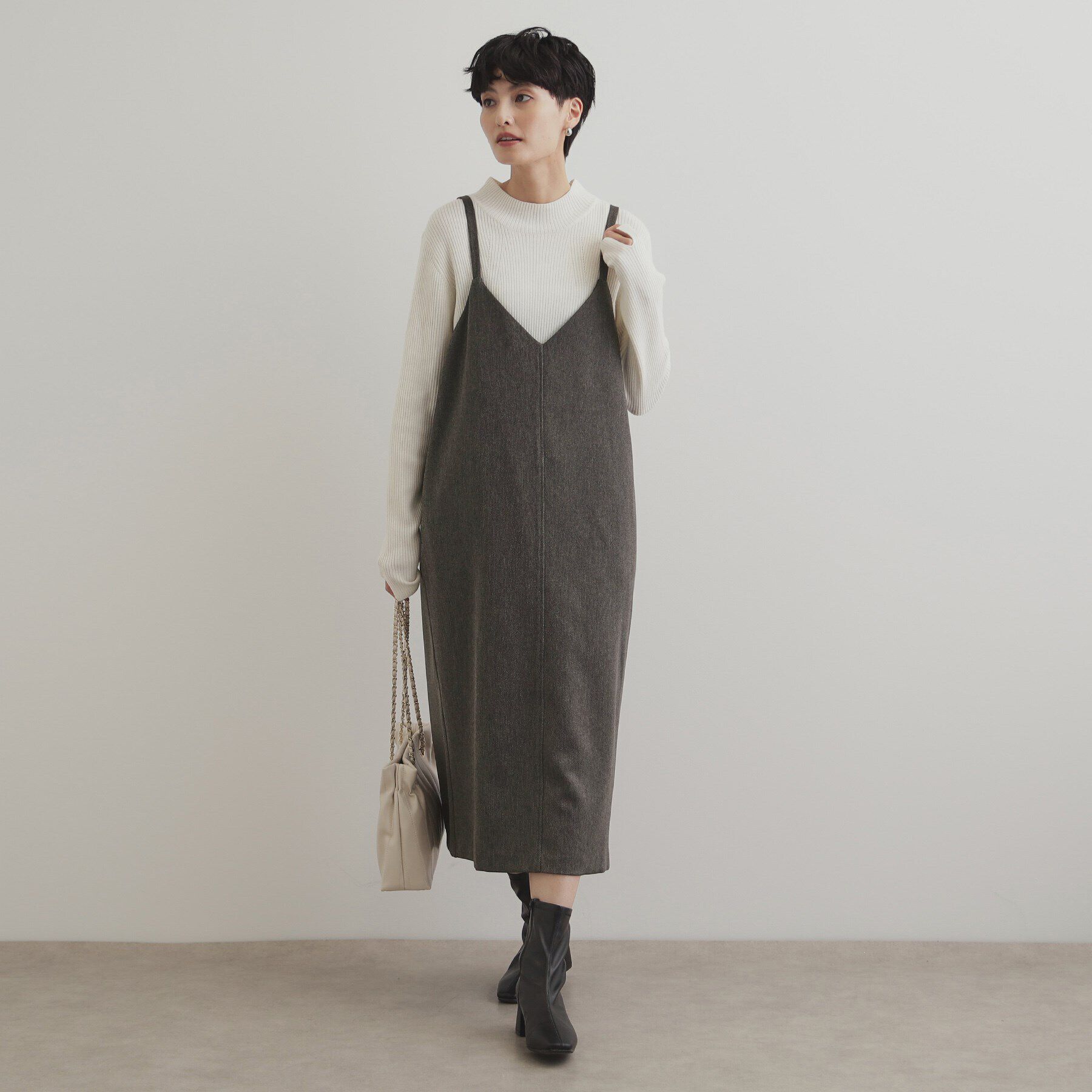 OPAQUE.CLIP「ウールライクVネックジャンパースカート【洗濯機洗い可】」|ワンピース|