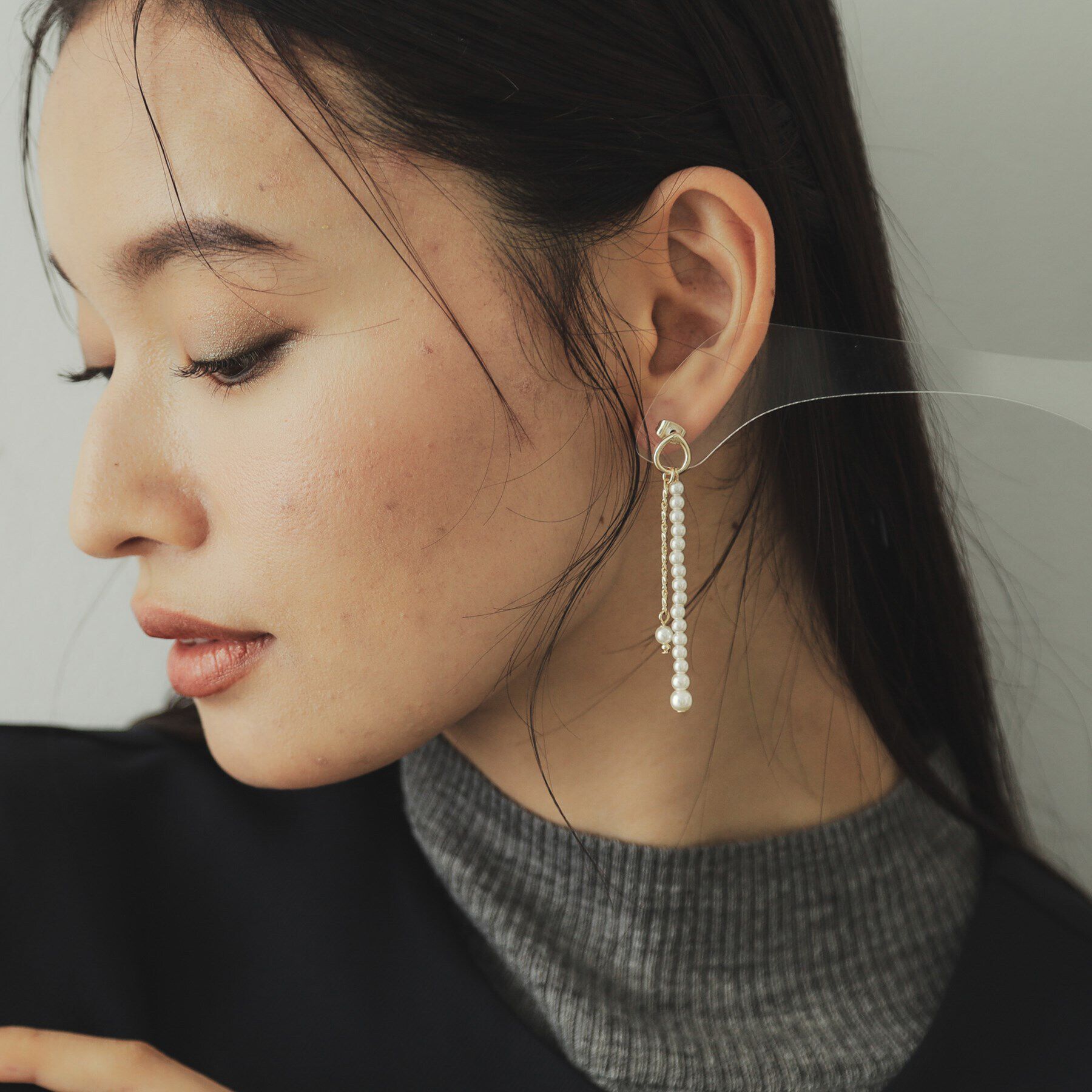 OPAQUE.CLIP「フェイクパール&times;メタルラインピアス」|ピアス|