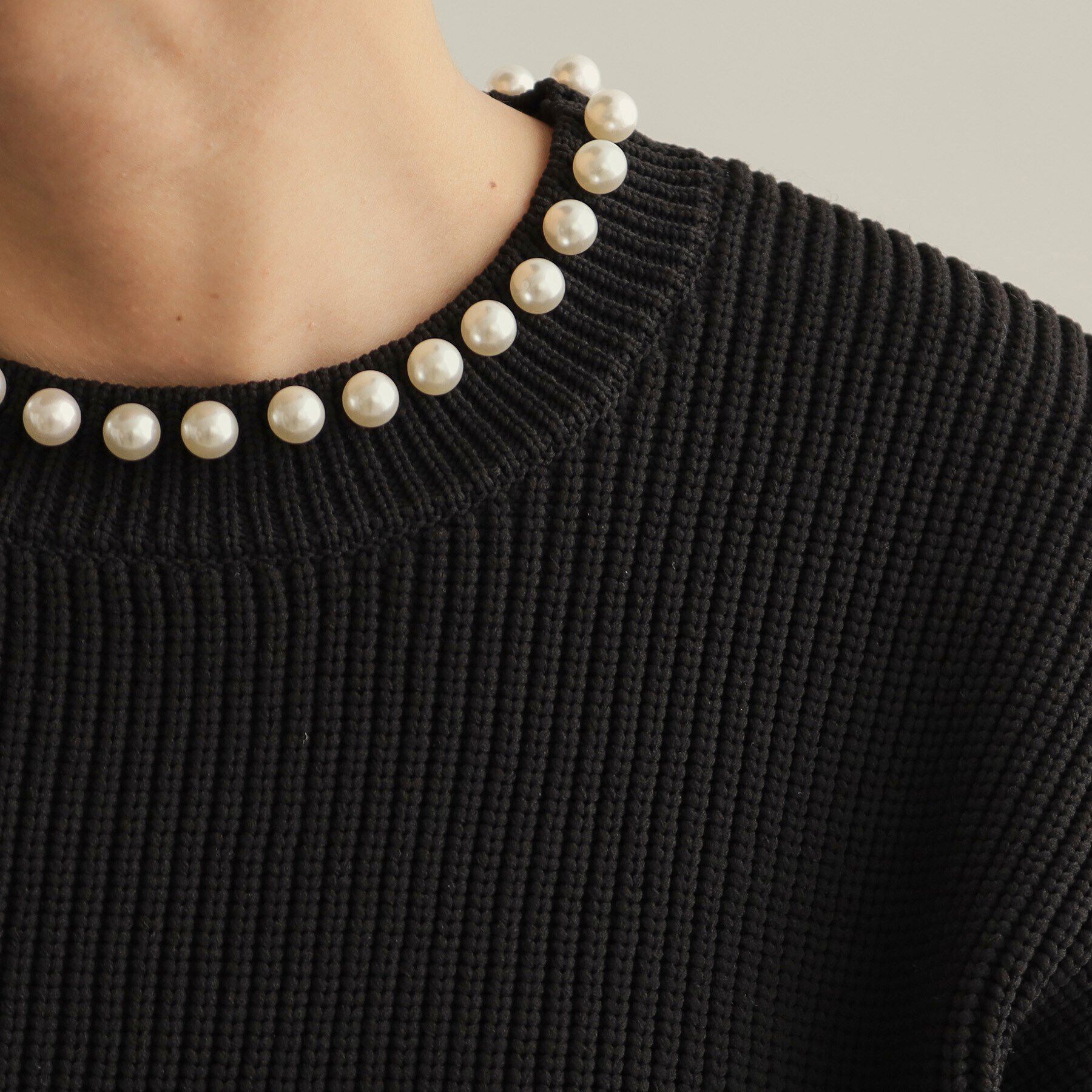 OPAQUE.CLIP「パール調ボタン付ニット【洗濯機洗い可/抗ピル】」|ニット・セーター|