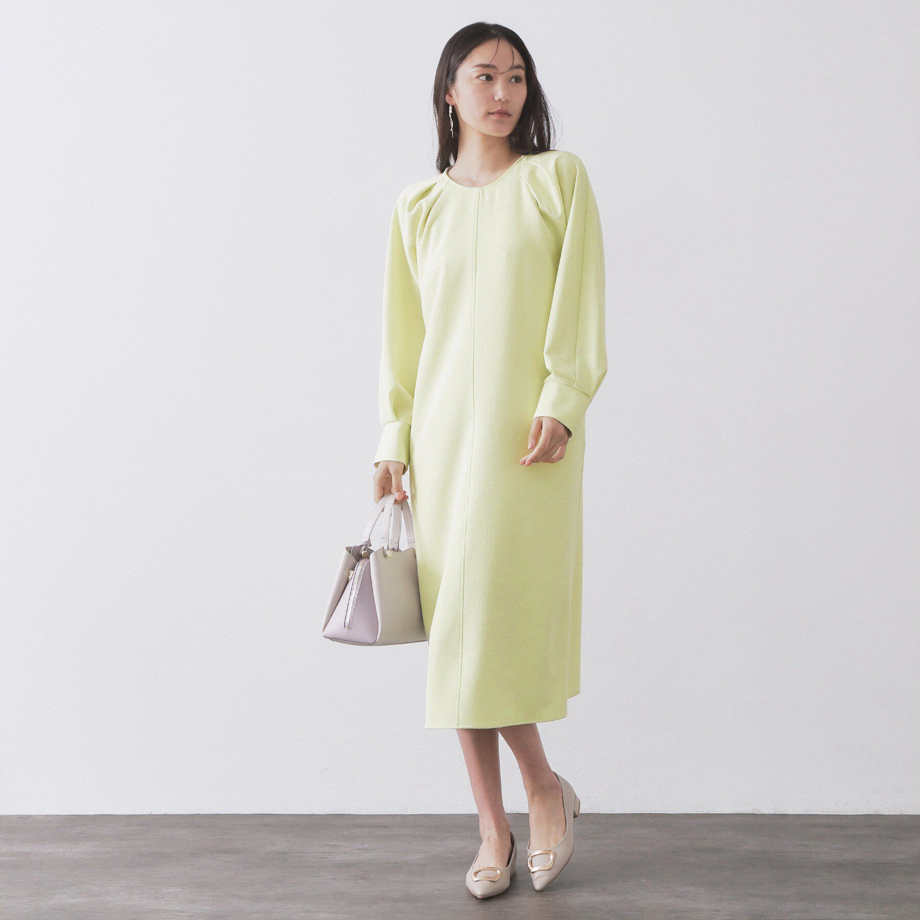 OPAQUE.CLIP「タックデザインAラインワンピース【洗濯機OK】」|ワンピース|