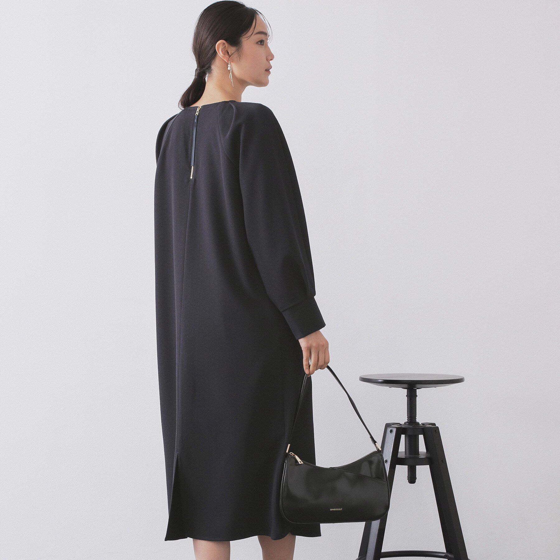 OPAQUE.CLIP「タックデザインAラインワンピース【洗濯機OK】」|ワンピース|