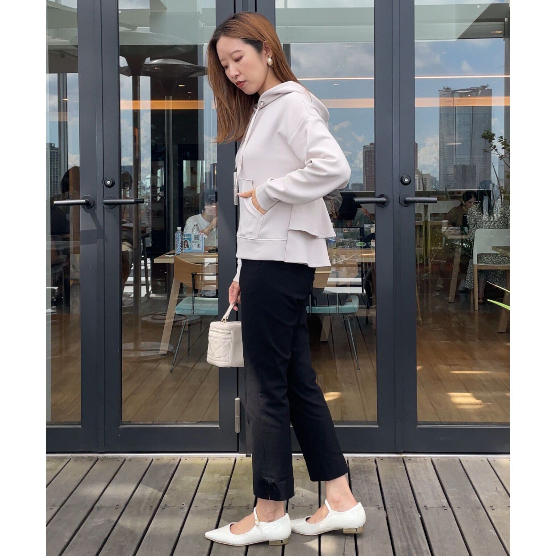 Couture broach「【洗える・オトナ可愛い】バックフリルダンボールフーディー」|パーカー|