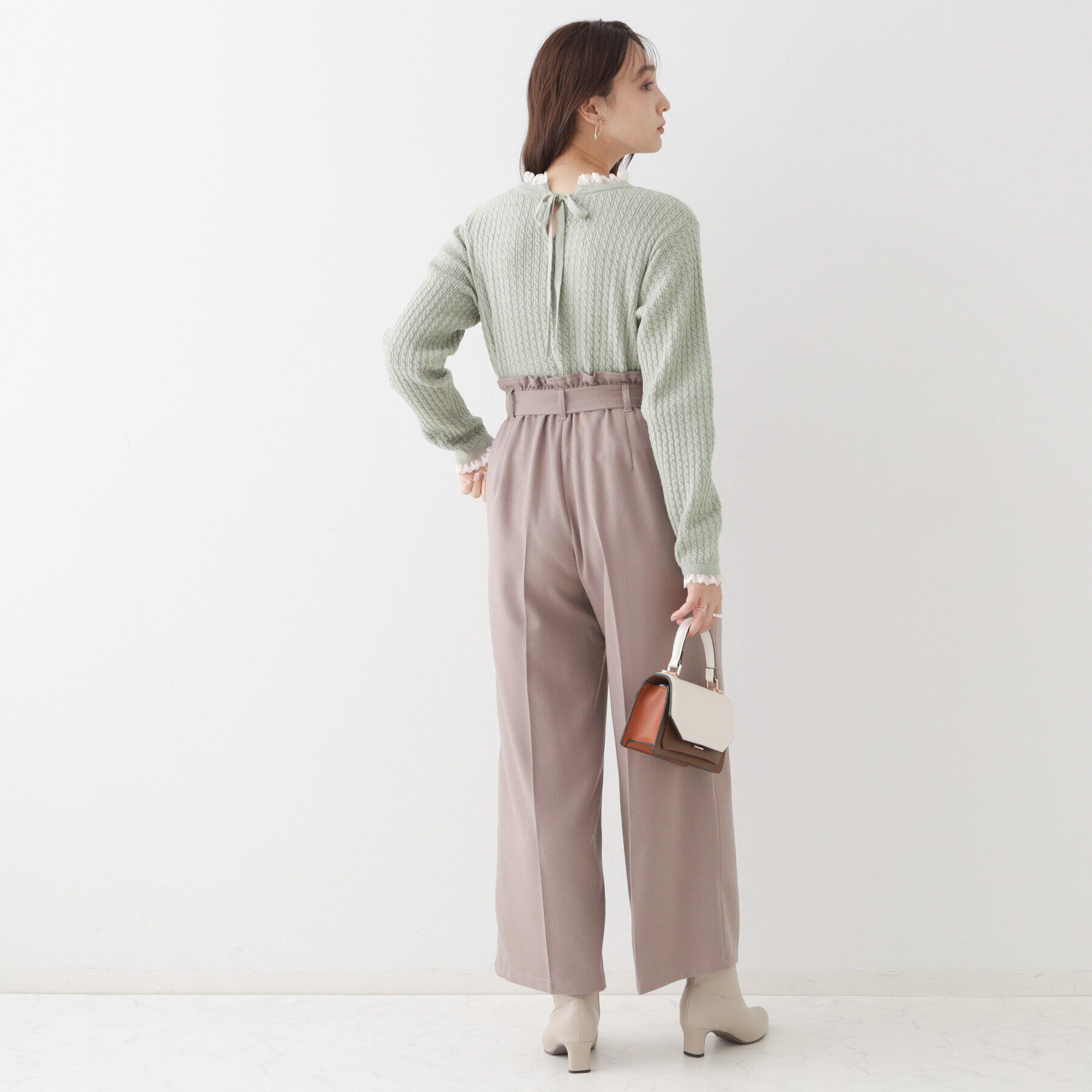 Couture broach「【大人フェミニンを叶える】レース細ケーブルバックリボンニット」|ニット・セーター|