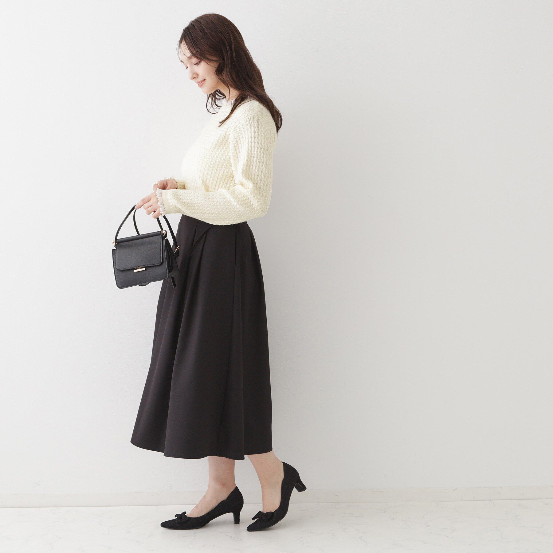 Couture broach「【大人フェミニンを叶える】レース細ケーブルバックリボンニット」|ニット・セーター|