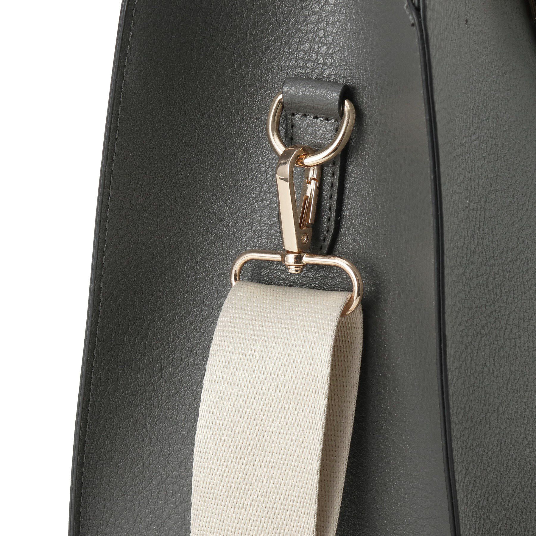 Couture broach「ゴールドパーツ2WAYバッグ」|ショルダー・メッセンジャー|