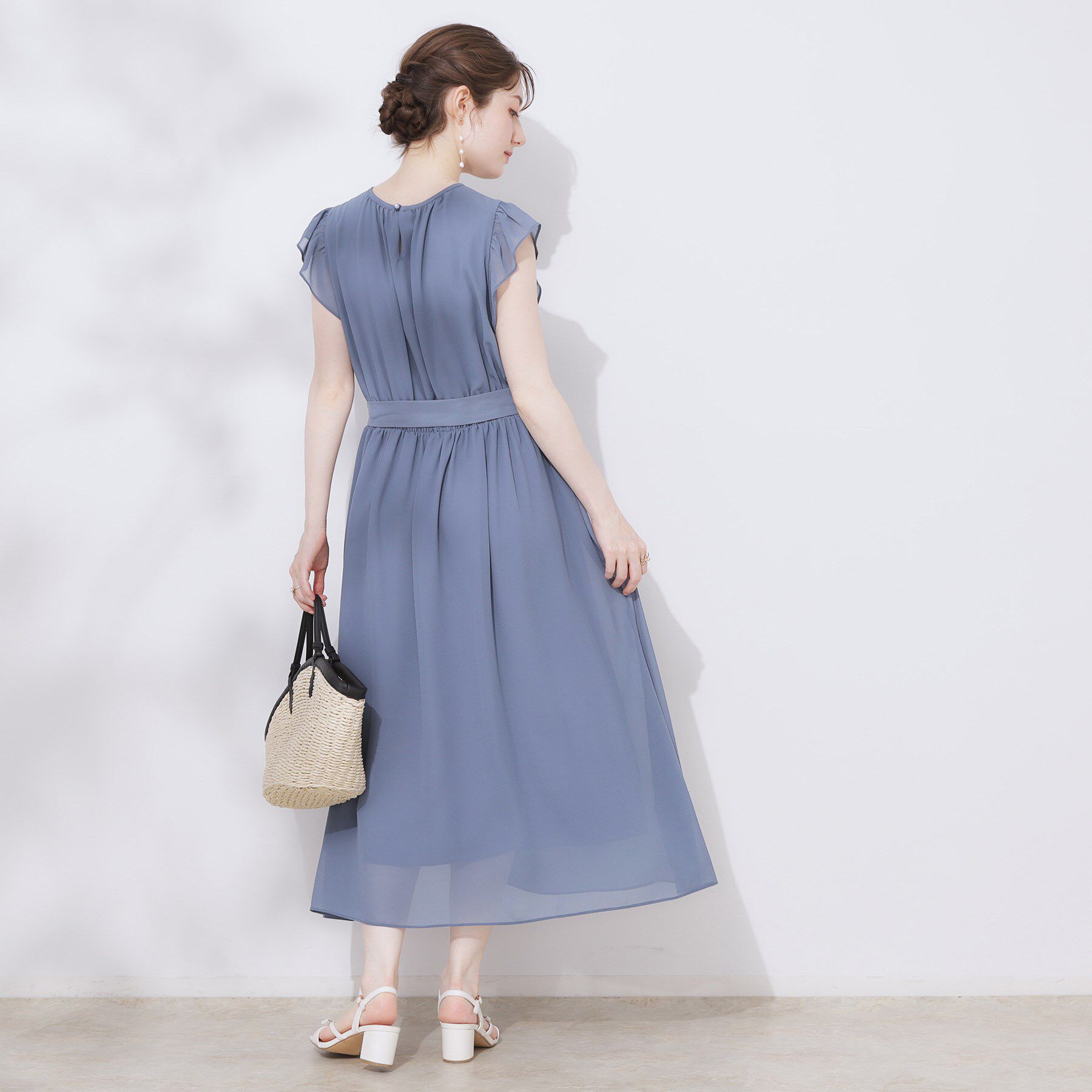 Couture broach「【一枚で着映える・楽ちん・ドライタッチ】フリルスリーブワンピース」|ワンピース|