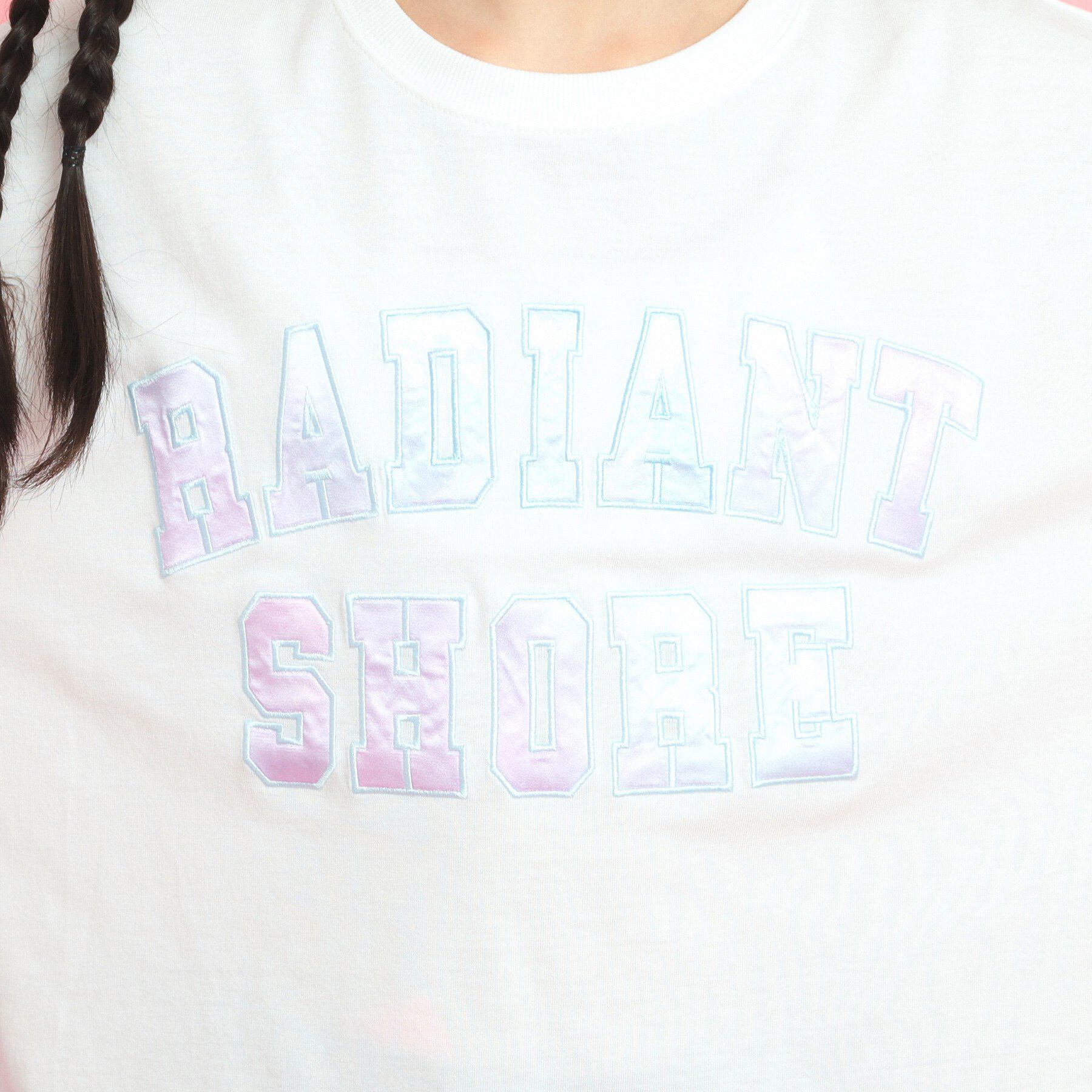 PINK-latte「サテンアップリケカレッジTシャツ」|Tシャツ・カットソー|