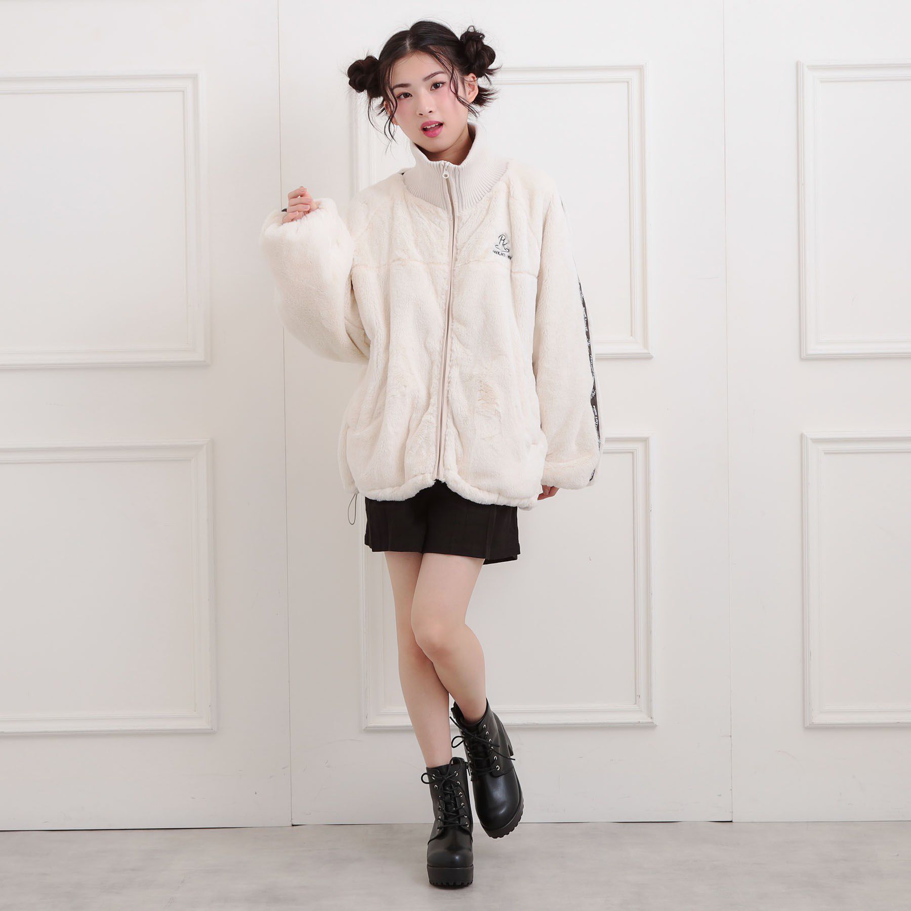 PINK-latte「フェイクファーリブハイネックブルゾン」|ブルゾン・スタジャン|