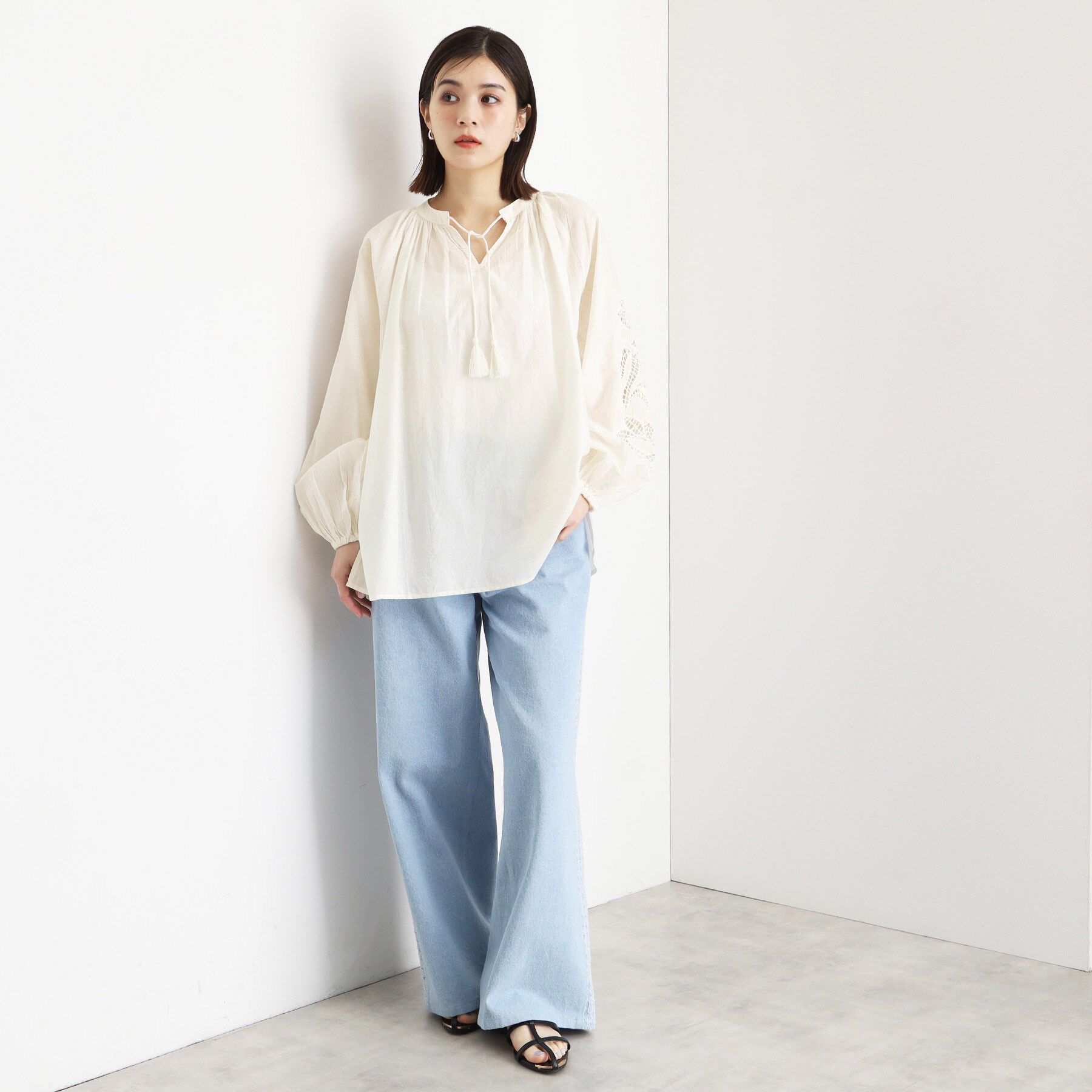 THE SHOP TK「袖刺繍コットンブラウス【洗える】」|シャツ・ブラウス|