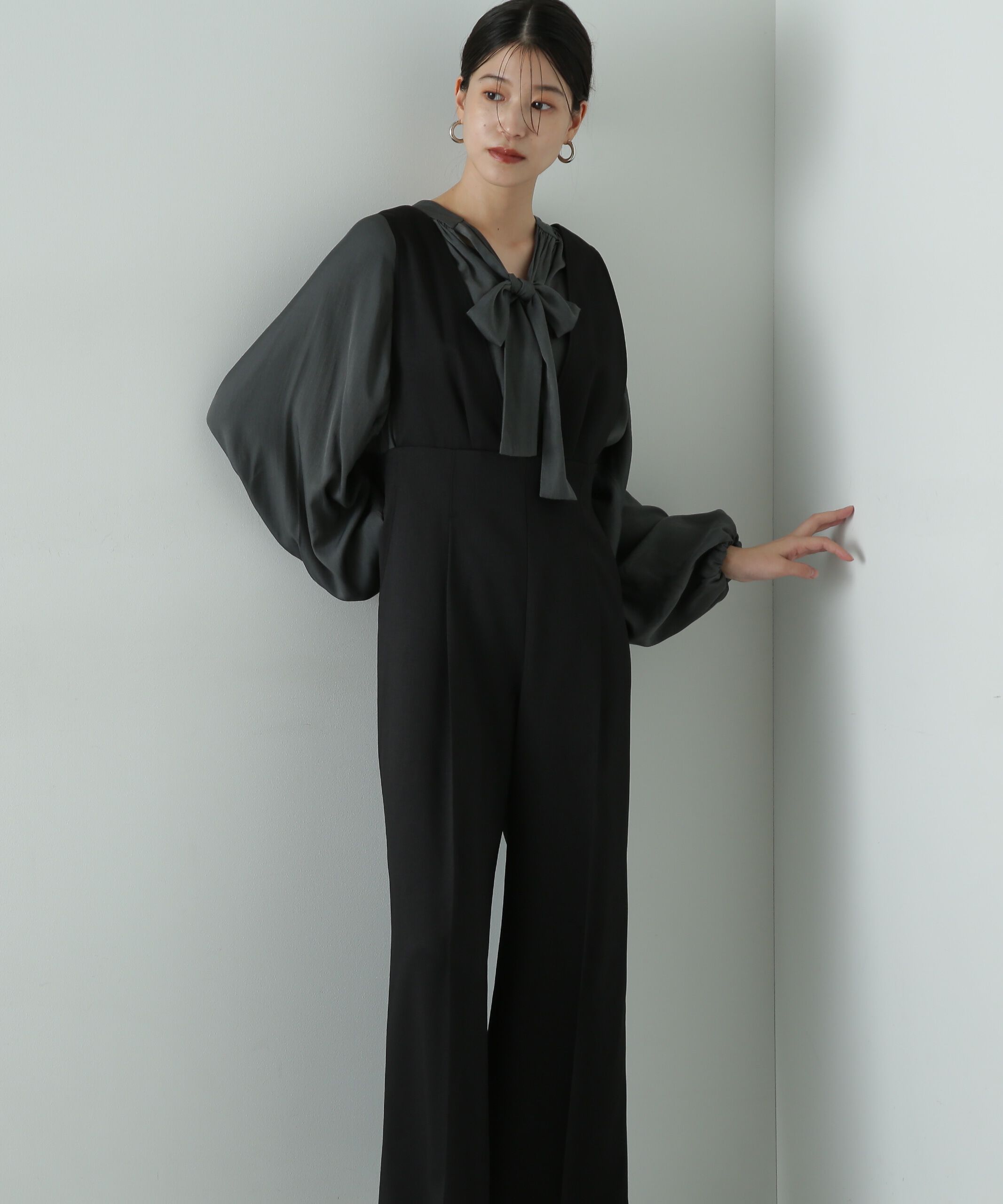  「Vネックサロペット」|ワンピース|