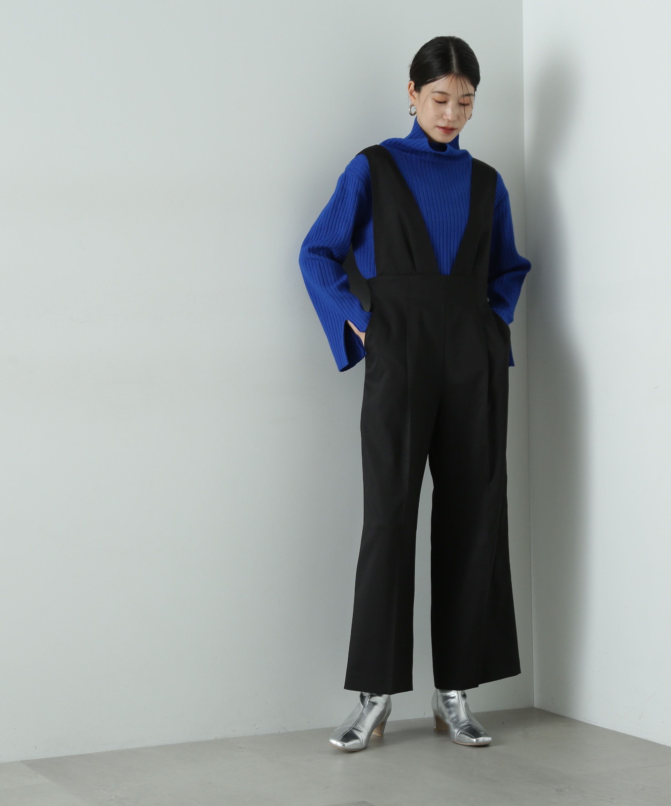  「Vネックサロペット」|ワンピース|