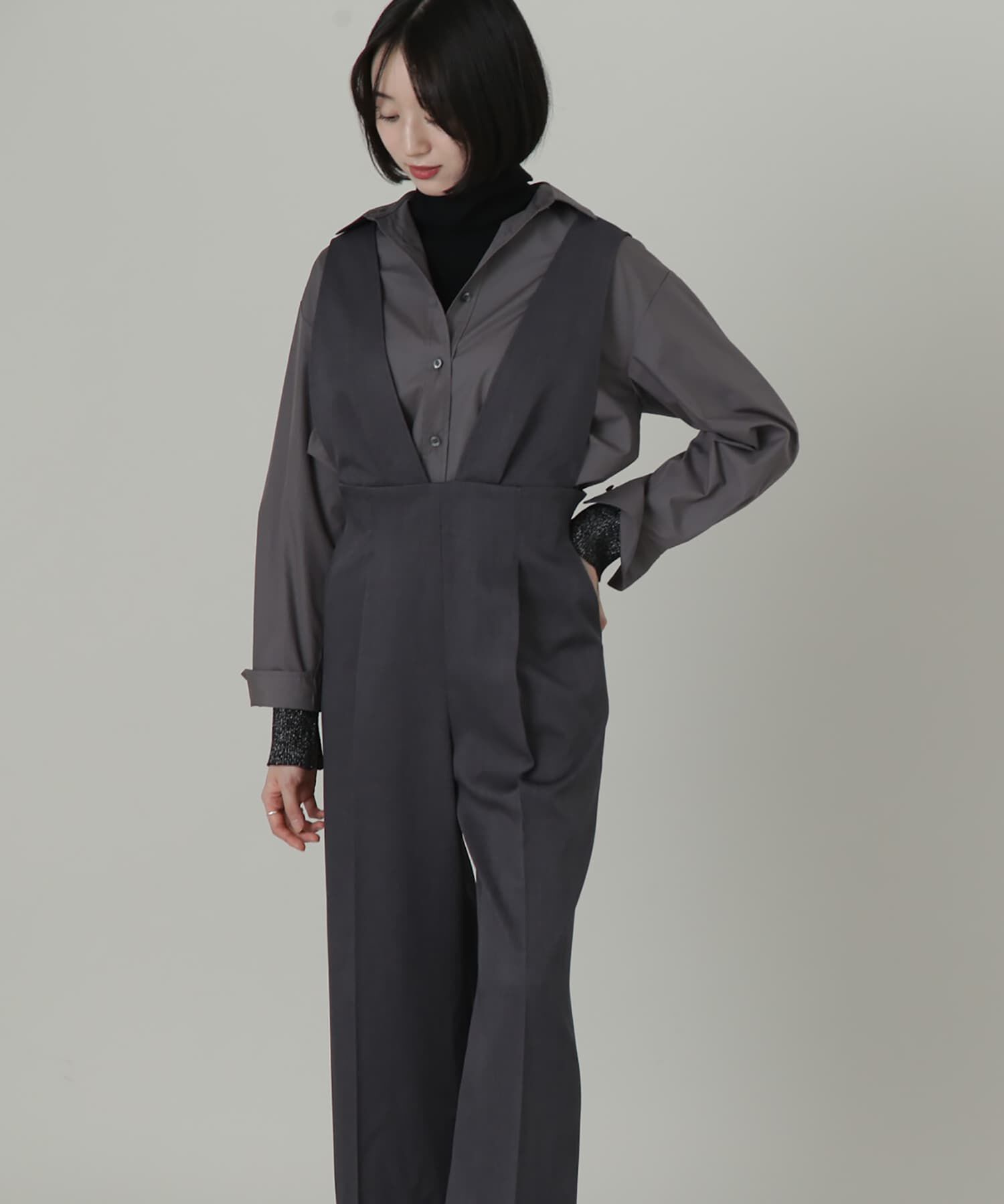  「Vネックサロペット」|ワンピース|