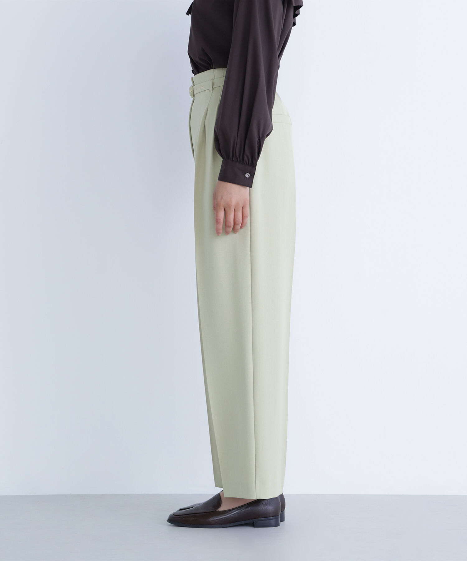  「くびれ仕込みベルテッドパンツ」|その他|
