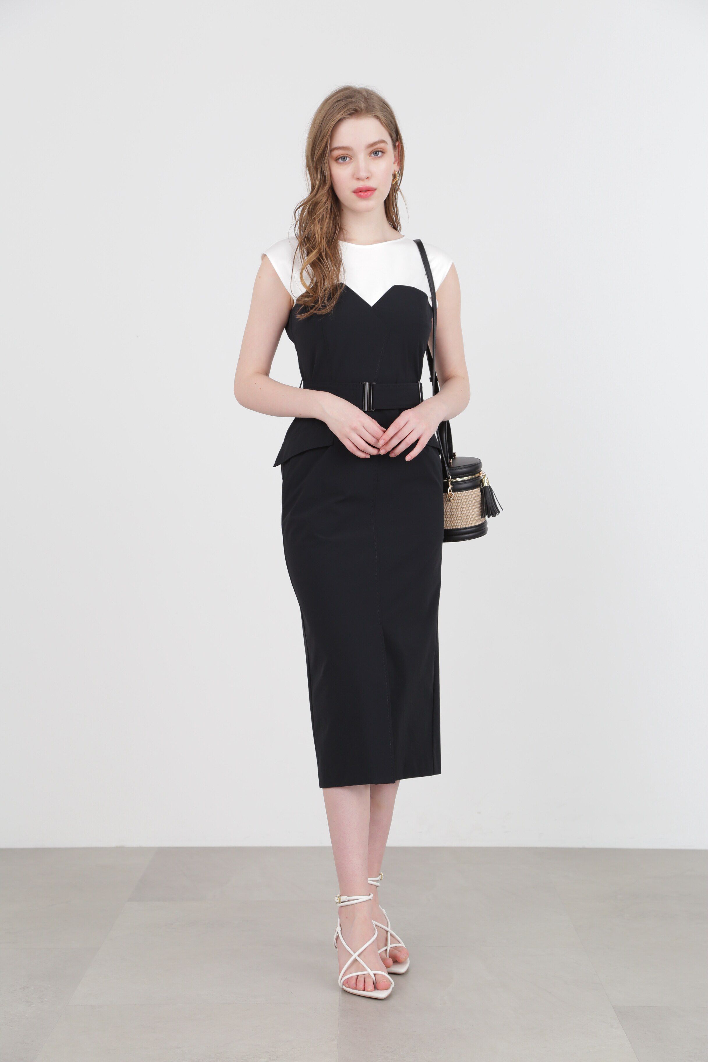  「◆バイカラーコンビタイトワンピース」|ワンピース|