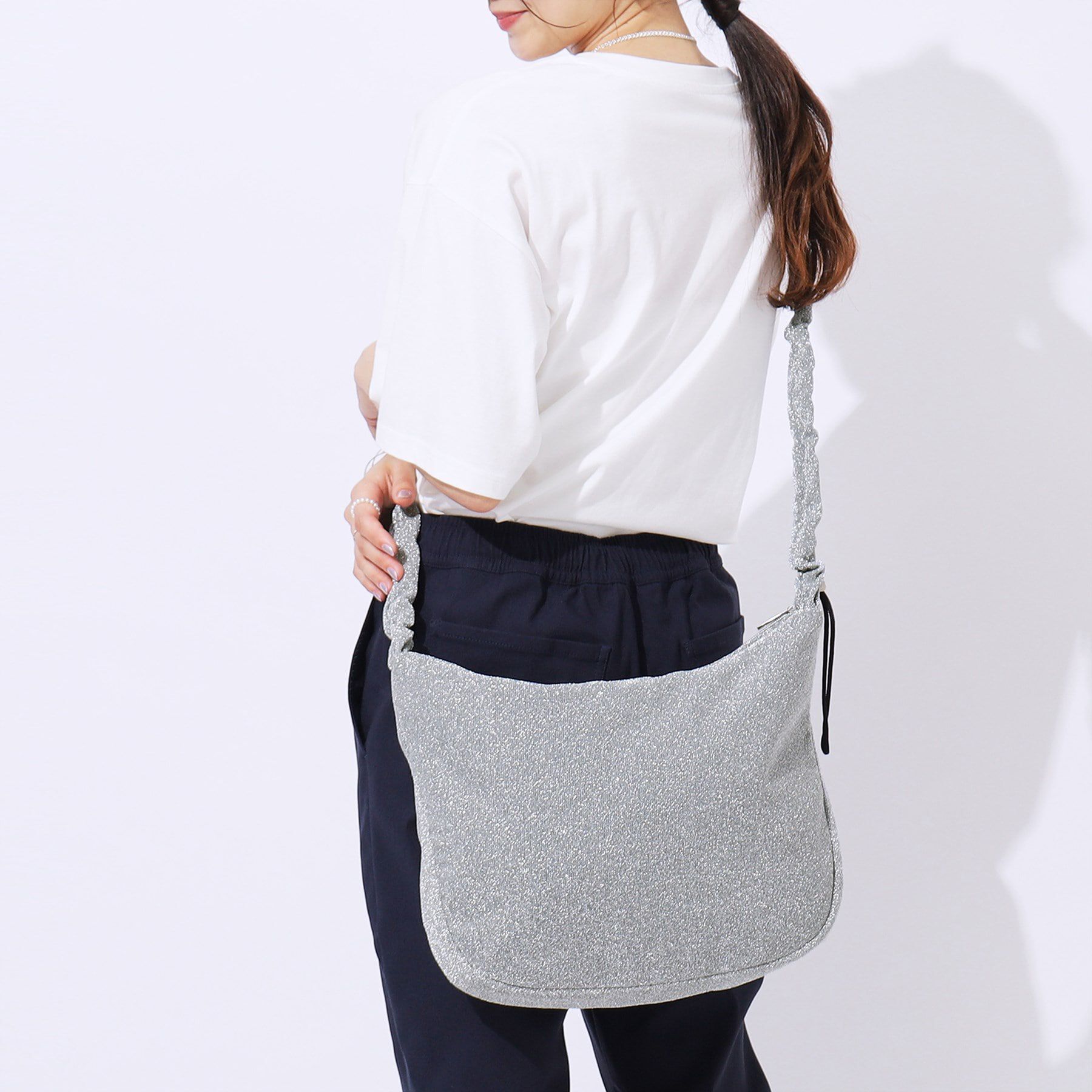 SHOO･LA･RUE「ラメギャザーショルダーバッグ」|ショルダー・メッセンジャー|