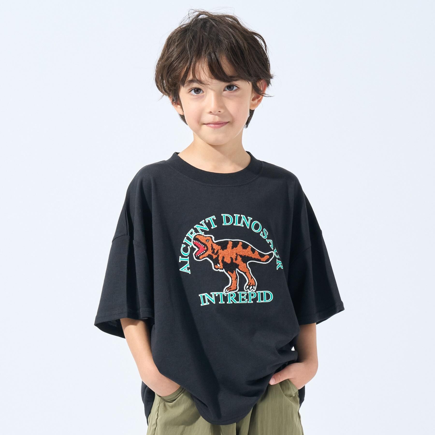 SHOO･LA･RUE「【100-150cm/ひんやり】さがらモチーフTシャツ」|Tシャツ・カットソー|ブラック(019)