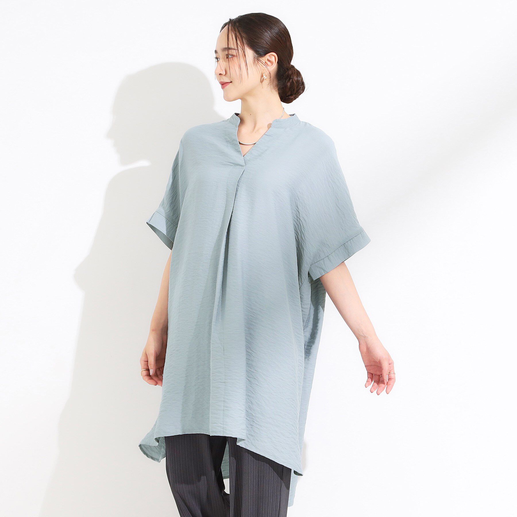 SHOO･LA･RUE「【S-LL/ひんやり】涼しく楽に体型カバー　ゆったりスキッパー半袖チュニック」|チュニック|