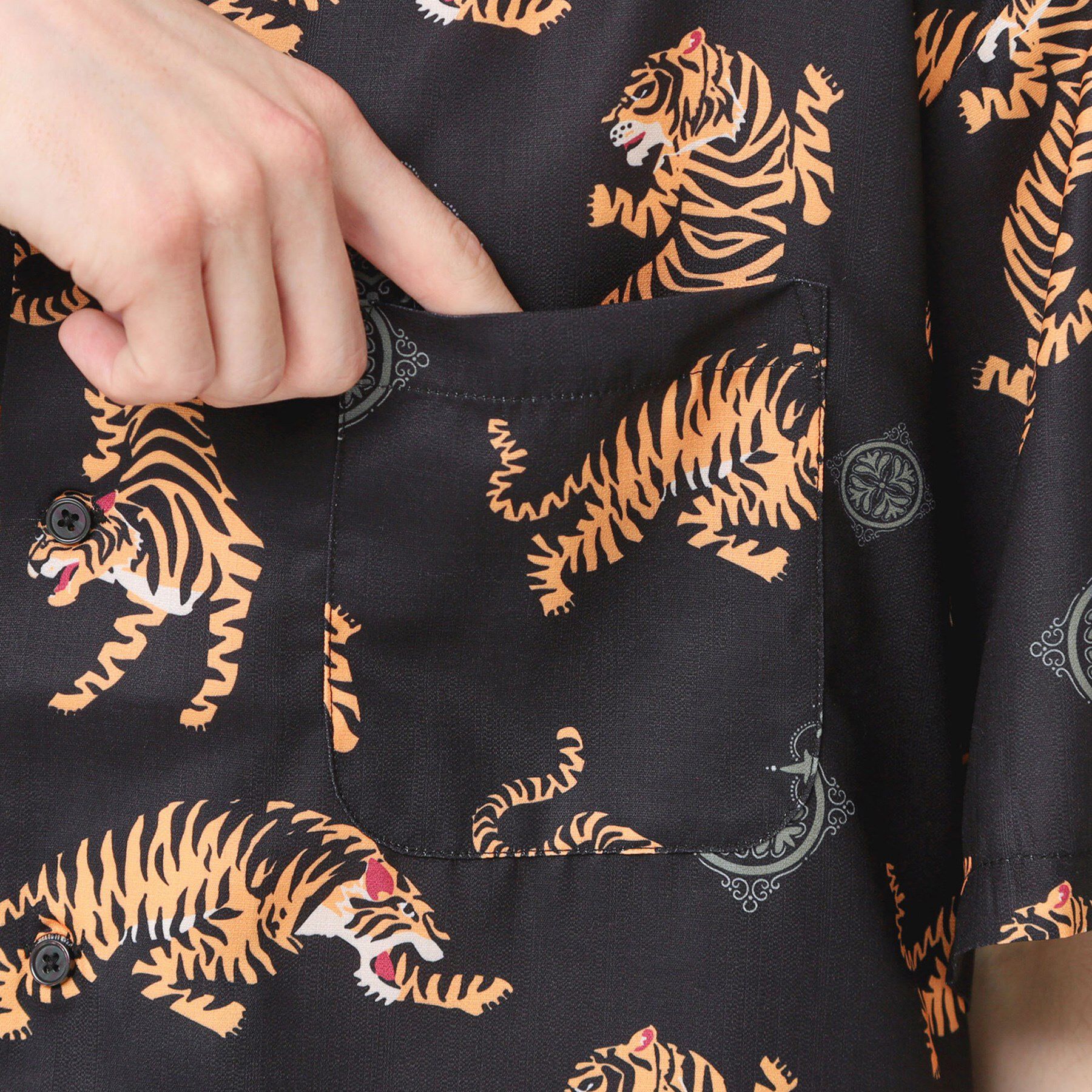 Dessin「【洗える】タイガープリントシャツ」|シャツ・ブラウス|