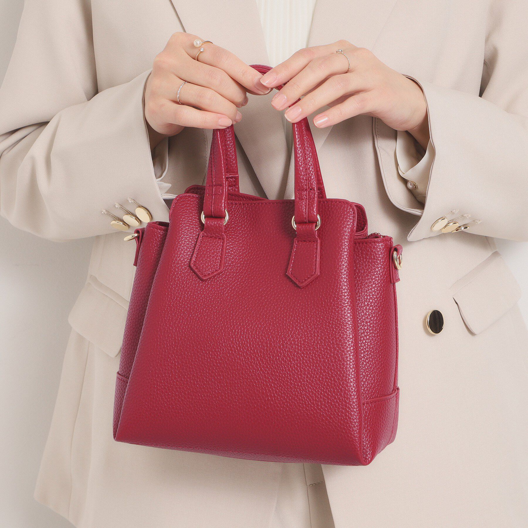 ITS&rsquo;DEMO「＜楽もち＞軽量PU三層2WAYトート」|ハンドバッグ|レッド(063)