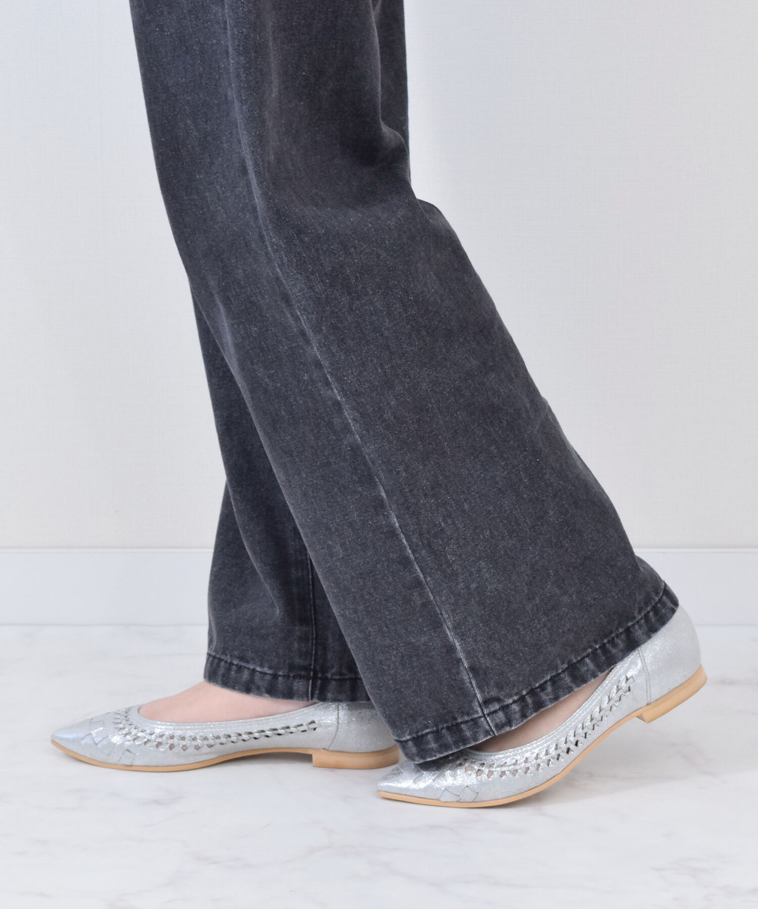 Bridget Birkin「【Bridget Birkin】編み込みフラットシューズ(551523)」|パンプス|