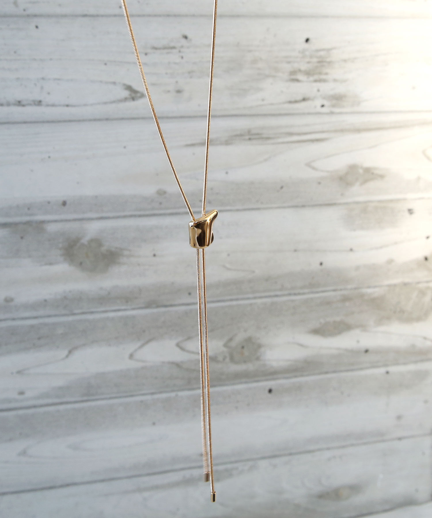 colleca la「ループロングネックレス」|ネックレス|ゴールド