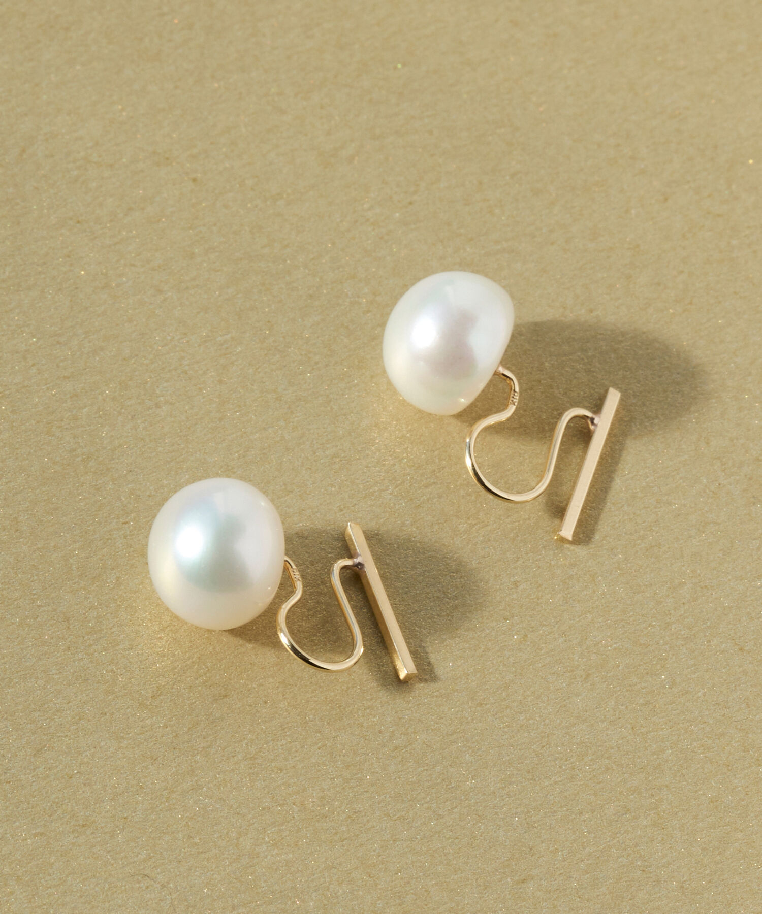 JUPITER「【シリーズ累計販売 1000点突破！】【K10】2way淡水パール&times;バーイヤリング/リバーシブル」|イヤリング|