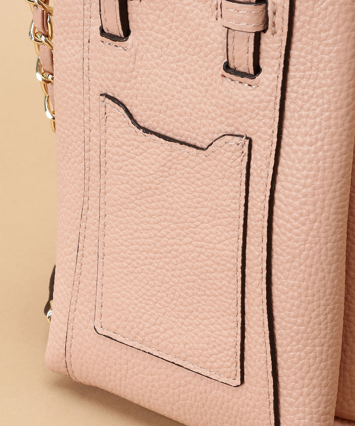 Samantha Thavasa「シンプルスクエア型 レザーミニショルダーバッグ」|ショルダー・メッセンジャー|