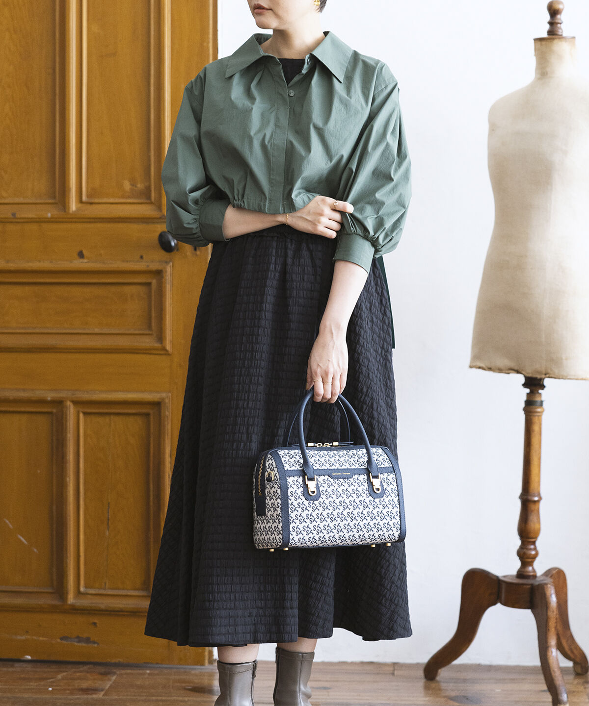 Samantha Thavasa「ST Jacquard シルエット ボストンバッグ」|ボストンバッグ|