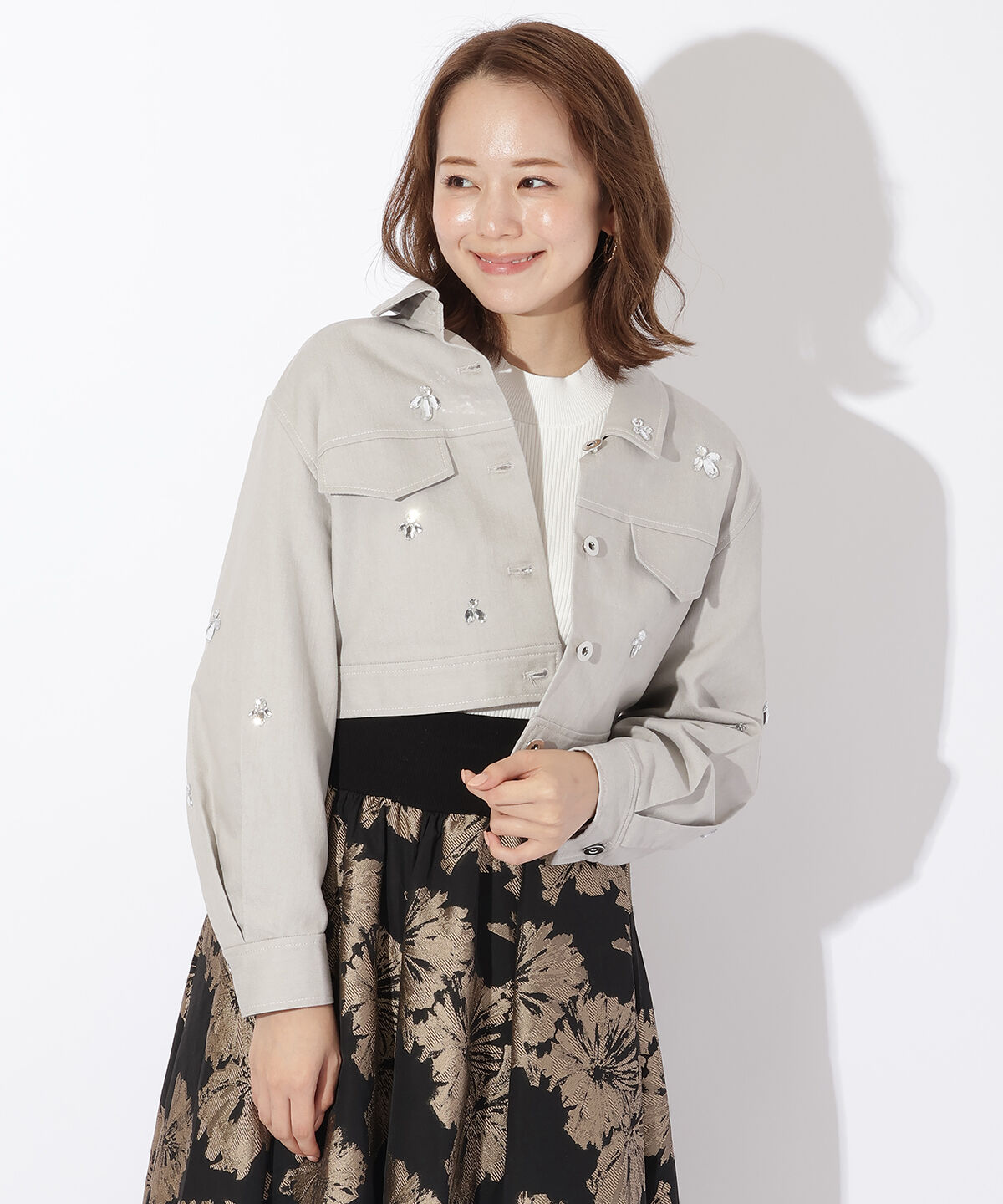 アンドクチュール「ビジュー付きデニムジャケット」|デニムジャケット|