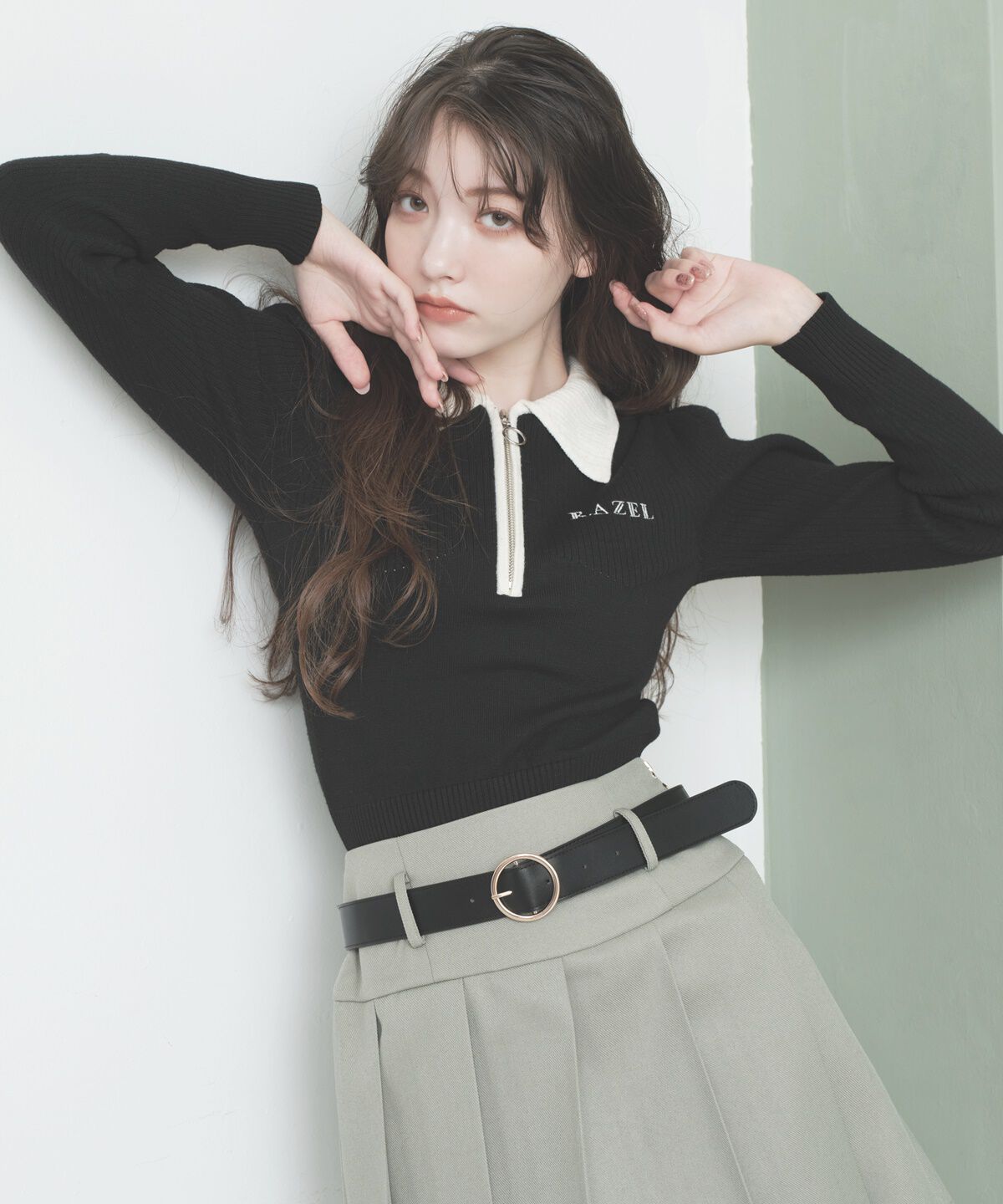 REDYAZEL「ベルト付きローウエストプリーツミニスカート」|フレア|